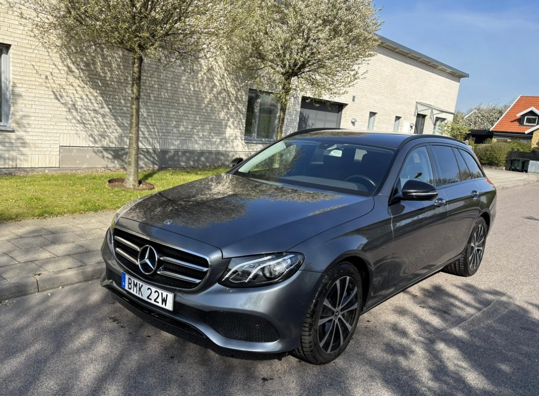 Mercedes-Benz E 2020, bild 2/6