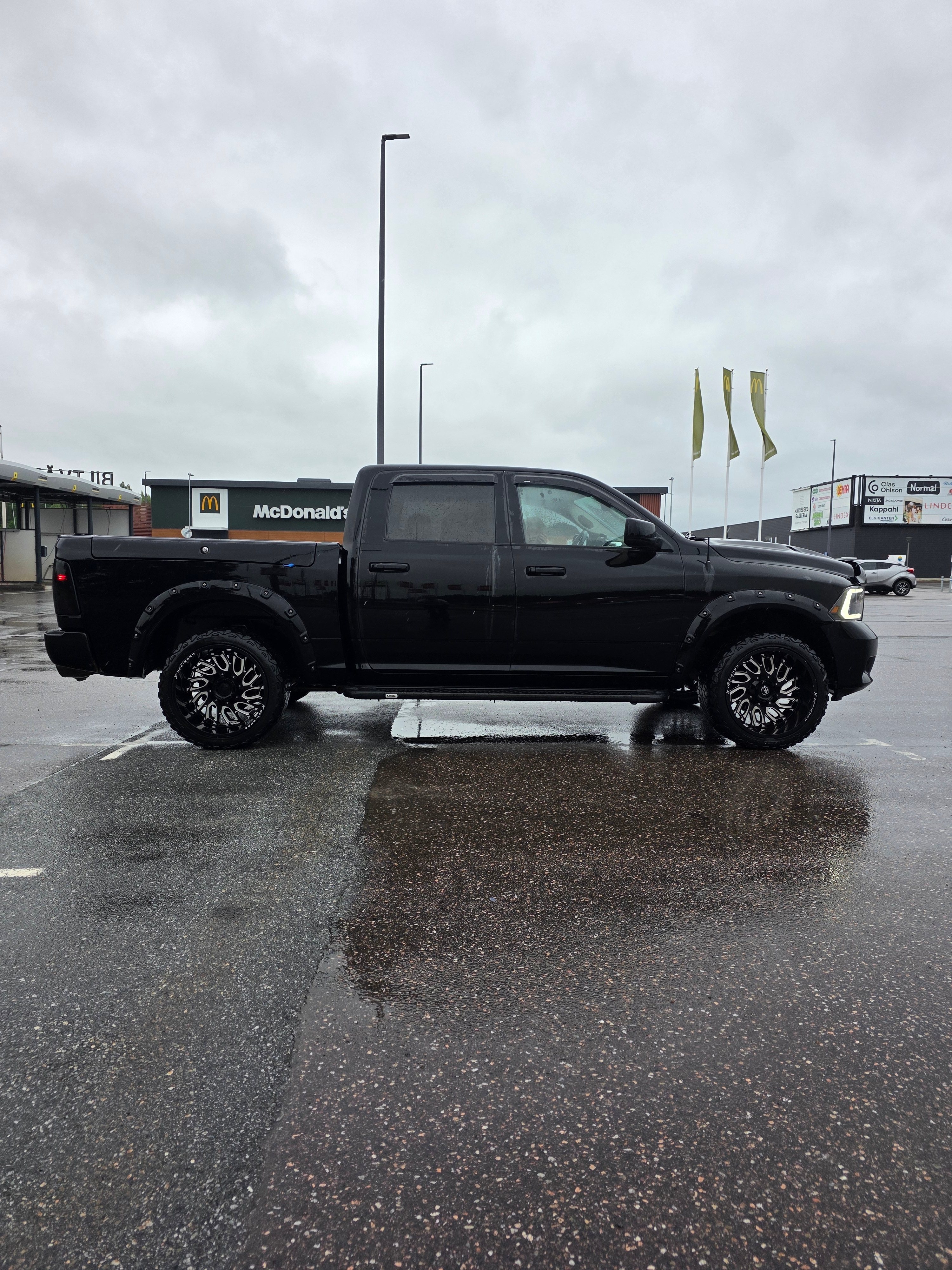 Dodge RAM 1500 2012, photo 3/23