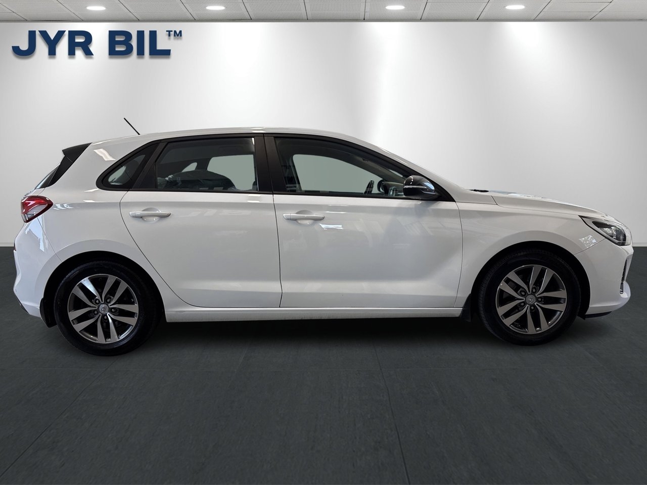 Hyundai i30 1.4 T-GDi DCT Comfort 2018, bild 2/10