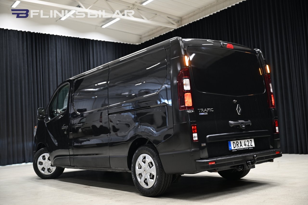 Renault Trafic dCi 150HK L2 Automat 2024, bild 7/10