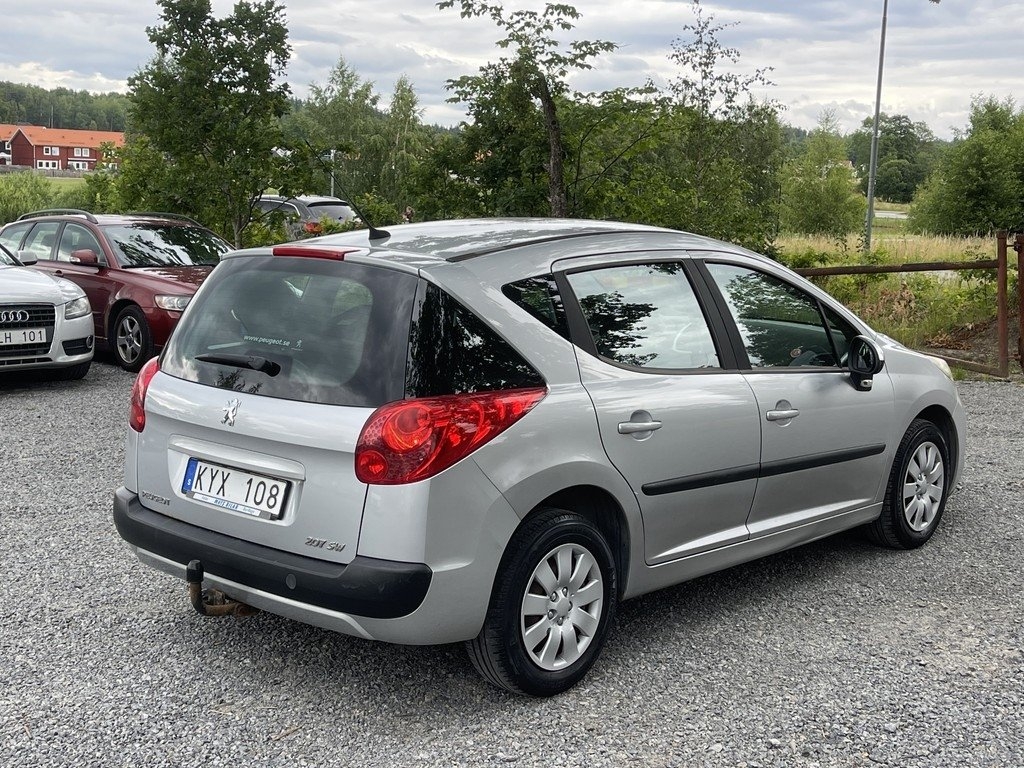 Peugeot 207 2010, bild 3/17