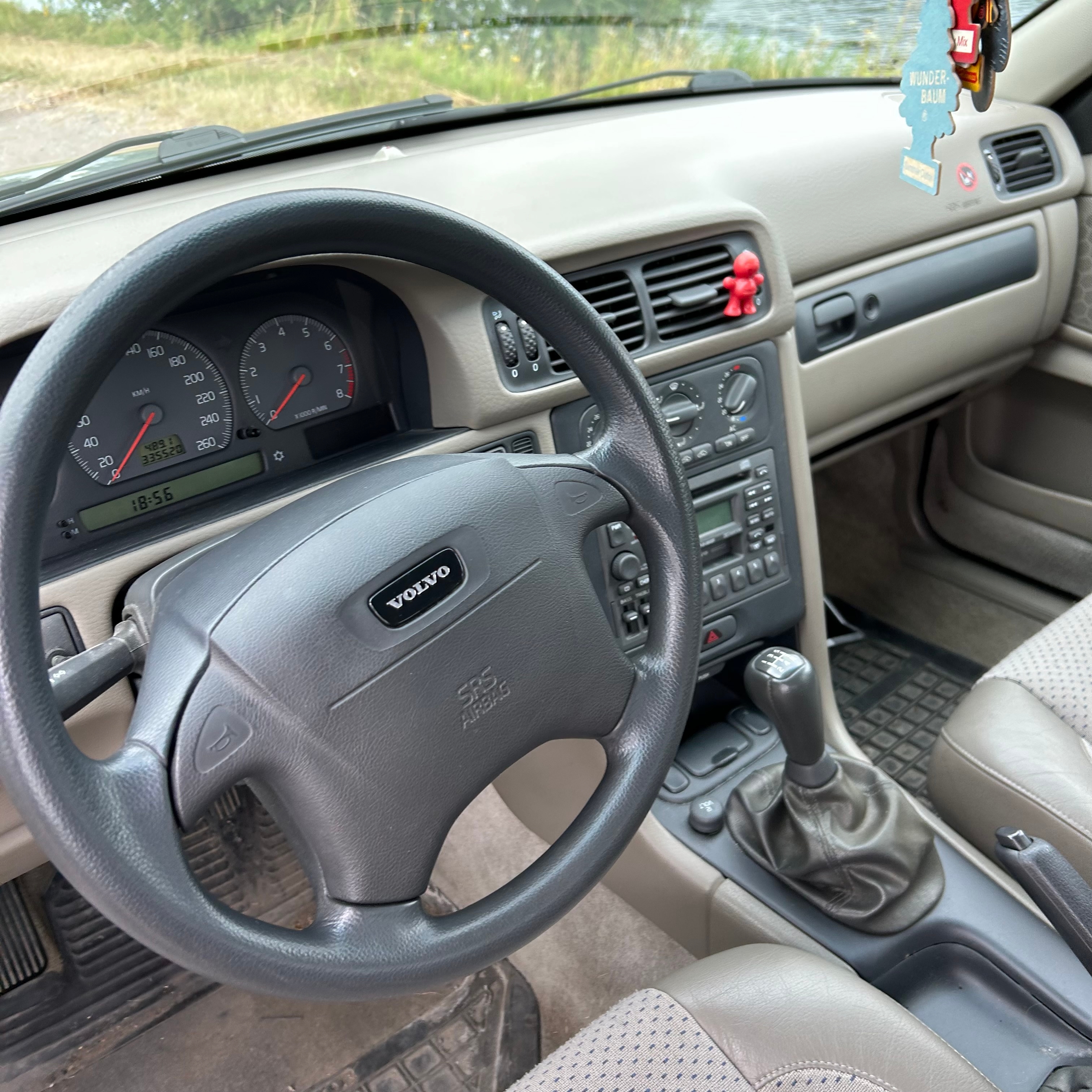 Volvo S70 2.5 T Manuell 1998, bild 6/9