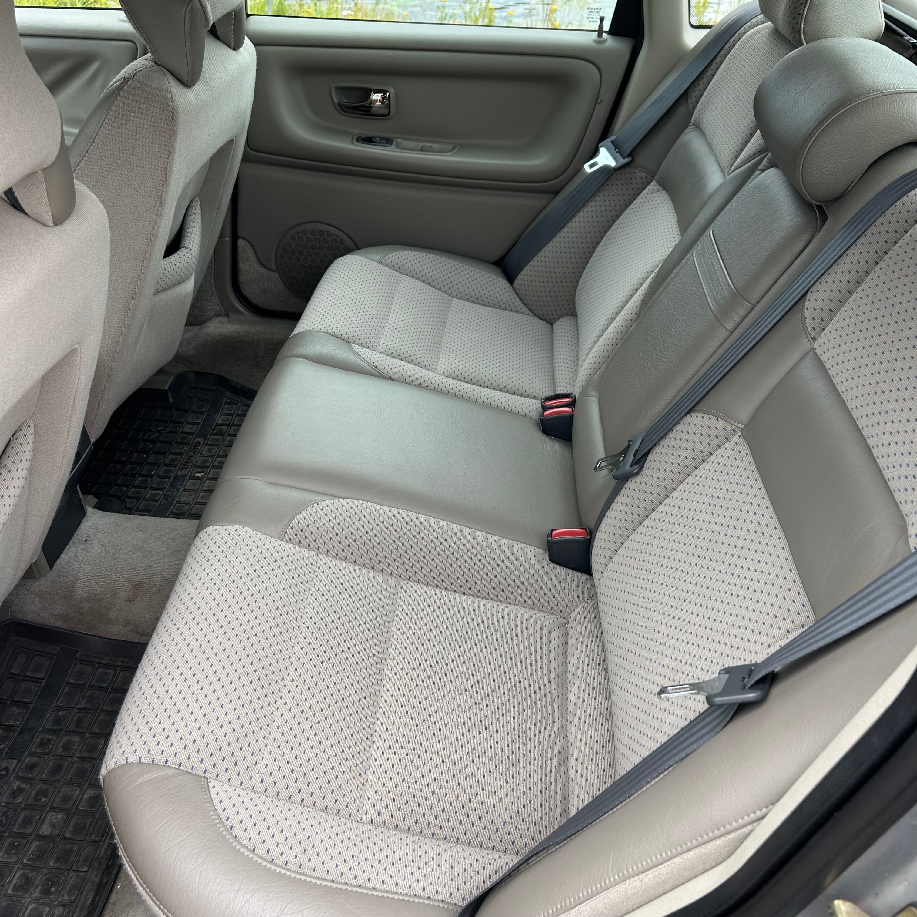 Volvo S70 2.5 T Manuell 1998, bild 7/9