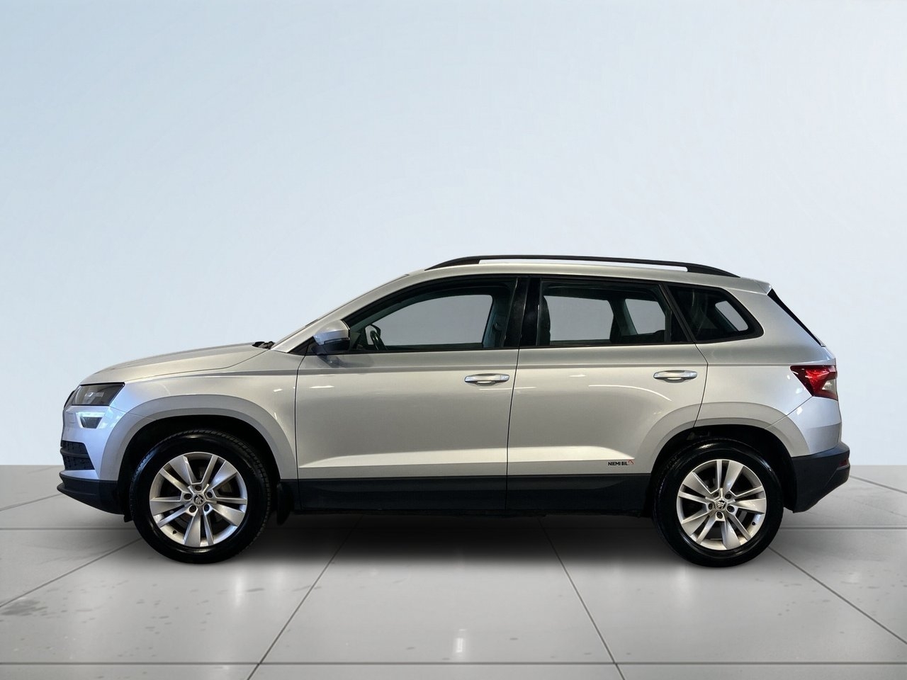 Skoda Karoq 2020, bild 3/10