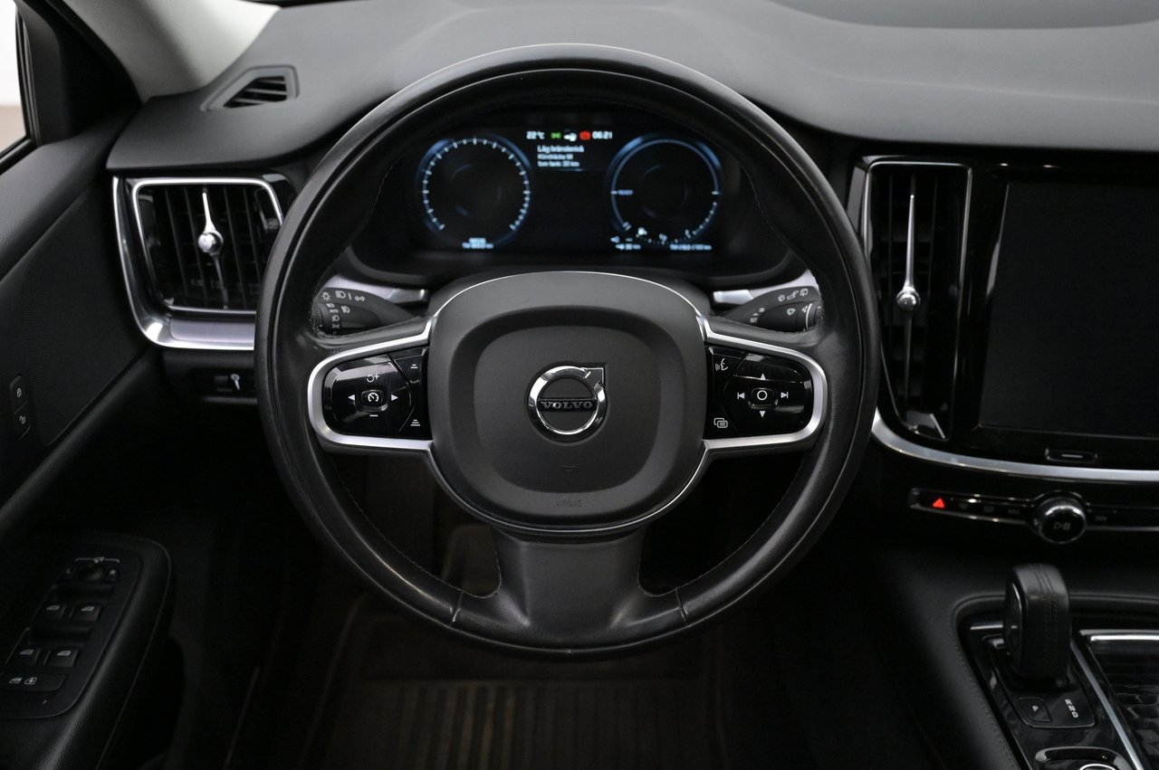 Volvo V60 T8 Twin Engine Momentum Drag 2020, bild 7/27