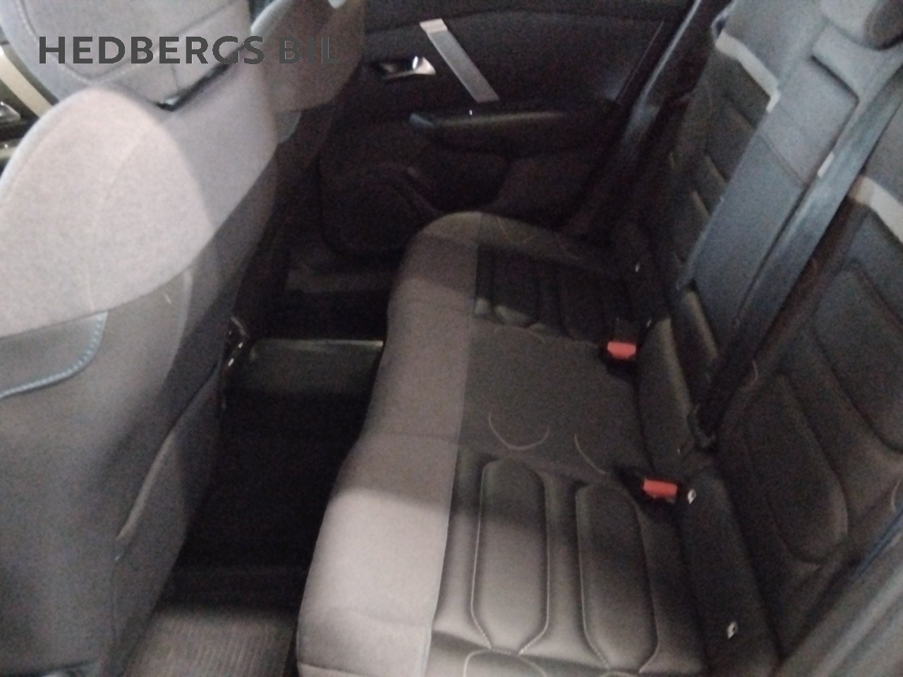 Citroen C4 1.2 PureTech Shine Automat 2024, kuva 7/16