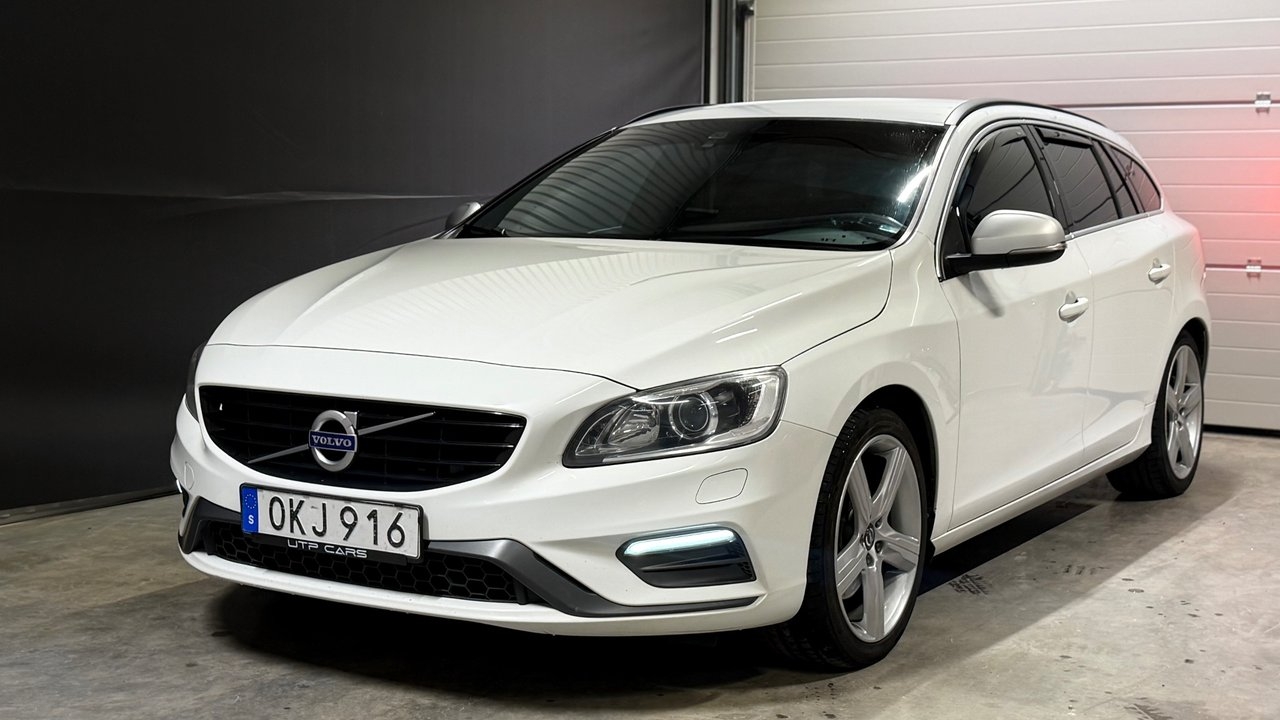 Volvo V60 D4 AWD Geartronic R-Design 2017, kuva 6/31