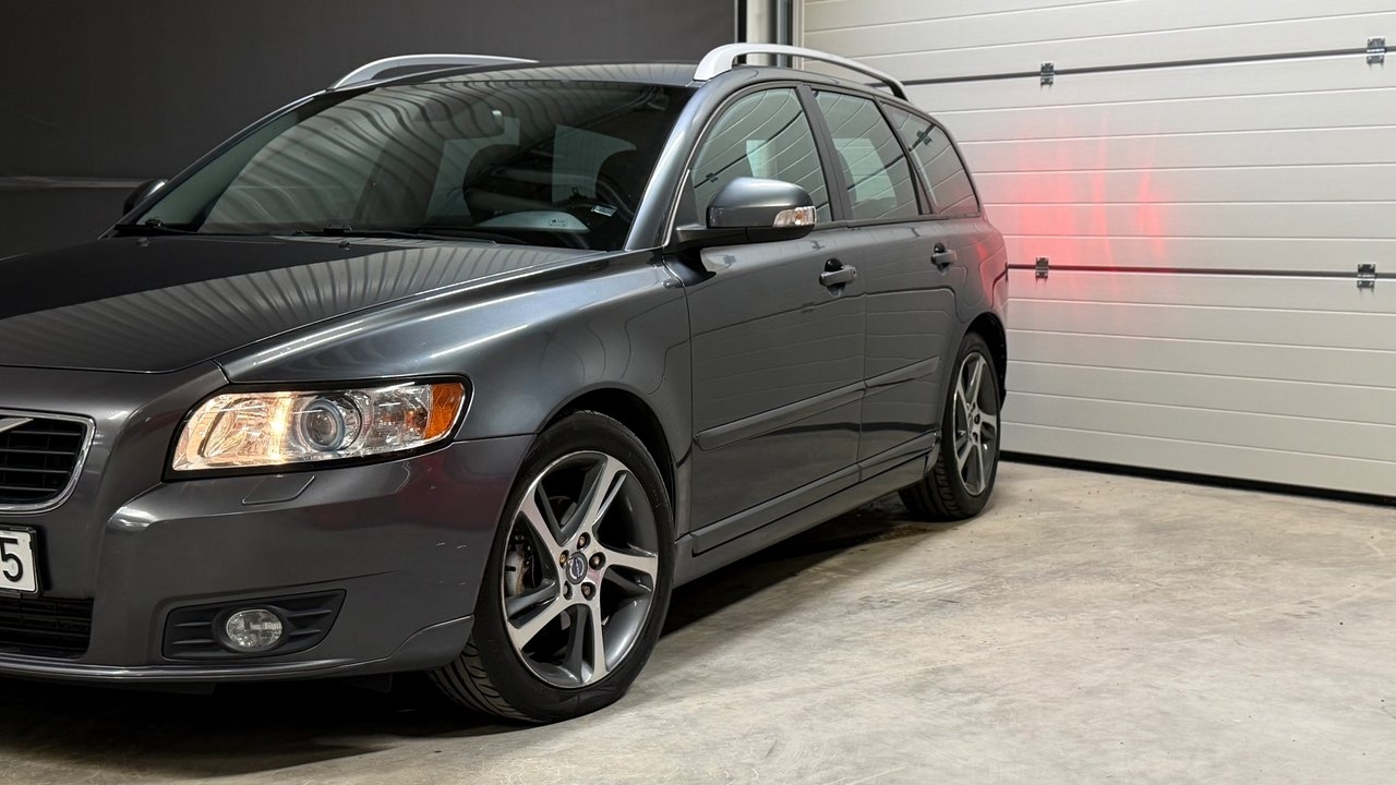 Volvo V50 D2 Momentum Euro 5 2012, bild 3/17