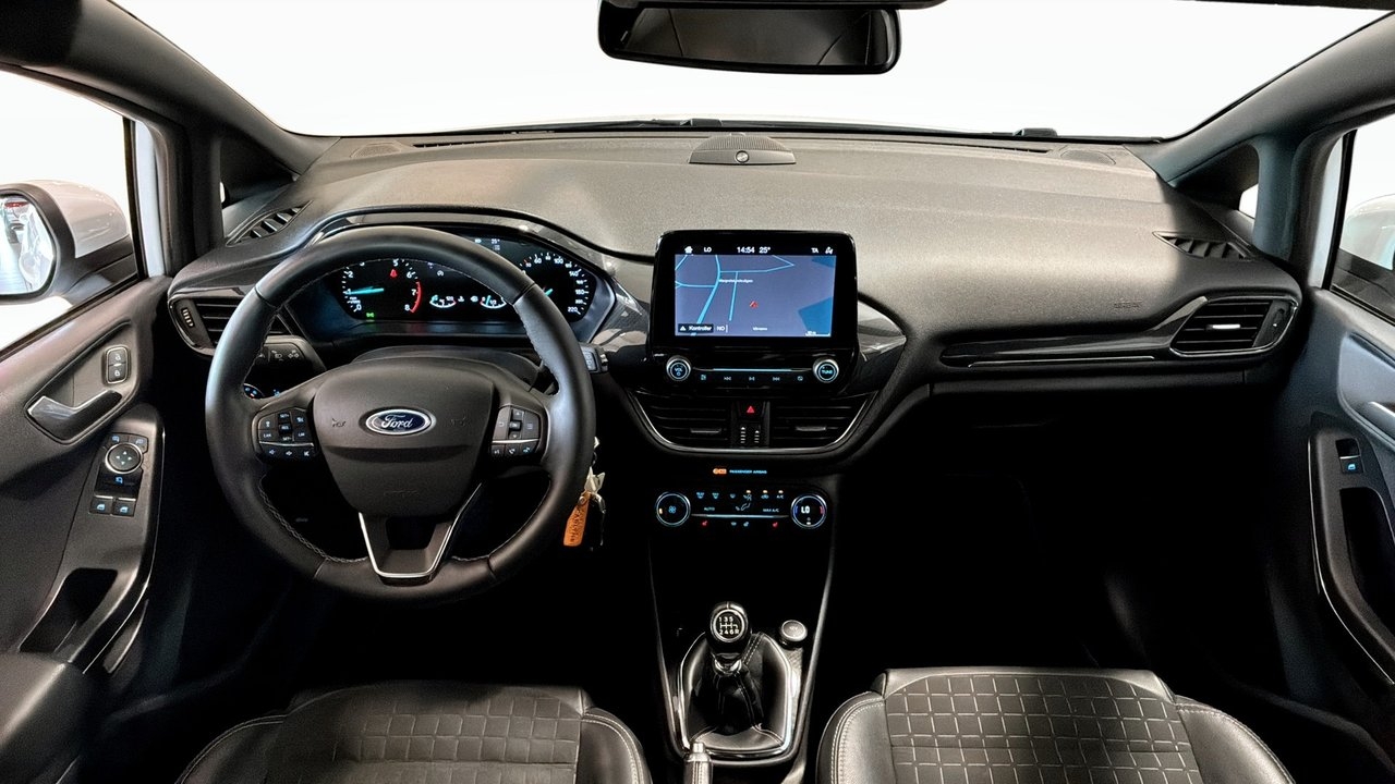 Ford Fiesta Active 1.0 EcoBoost Manuell 2019, bild 4/10