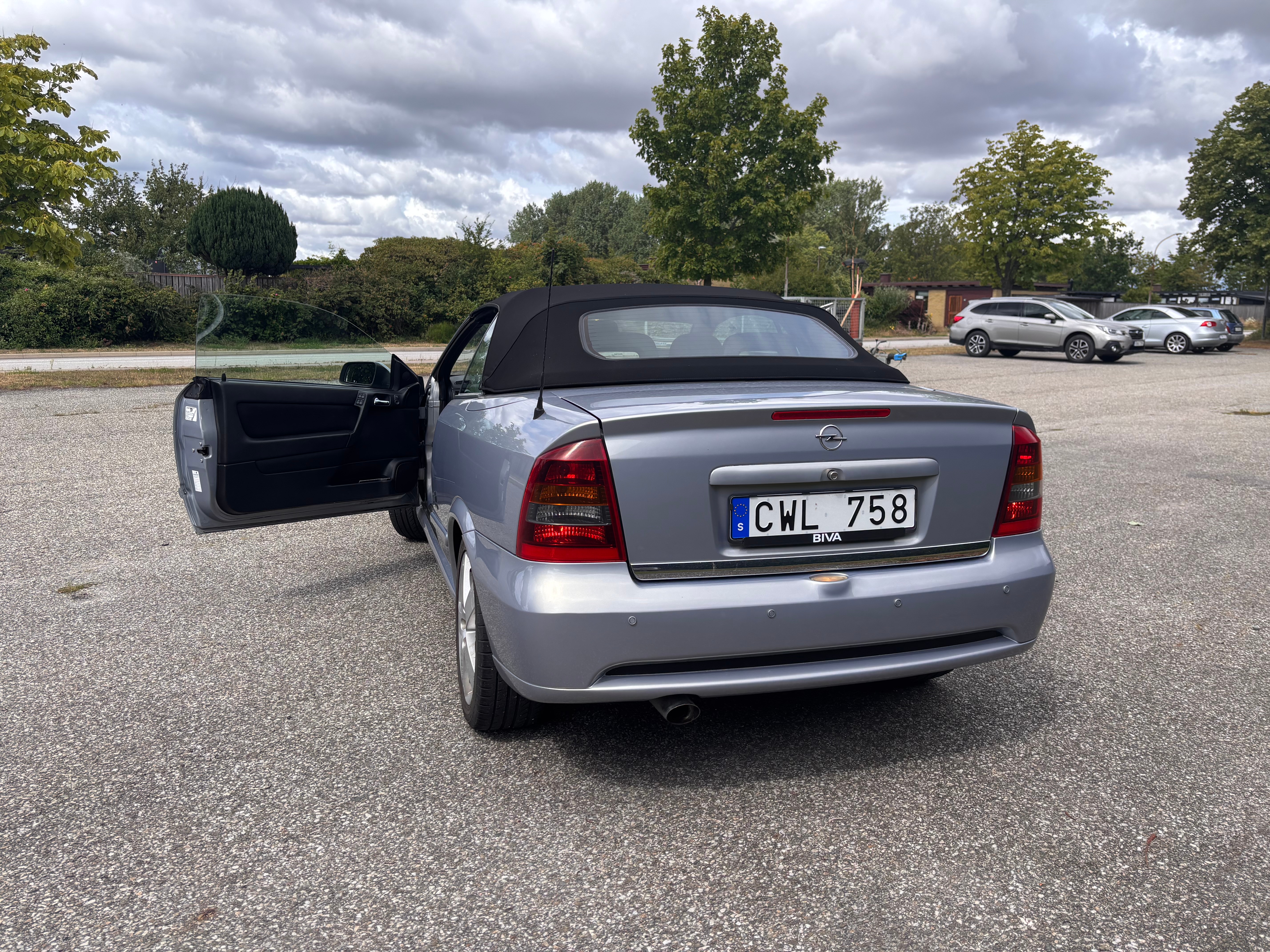 Opel Astra Cabriolet Bertone 1.8 Manuell 2002, bild 3/5