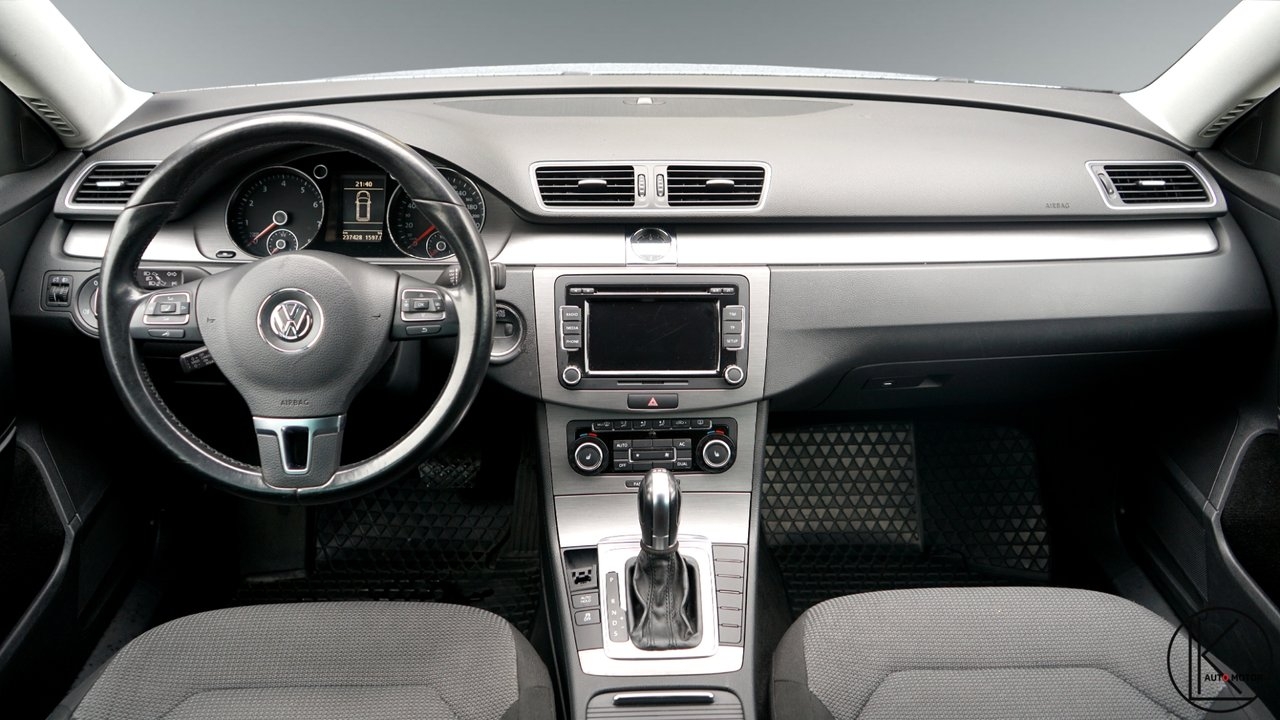 Volkswagen Passat 2011, bild 6/26