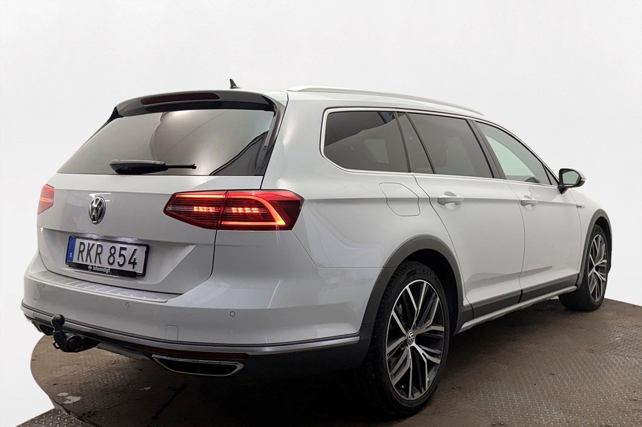 Volkswagen Passat 2018, bild 6/10