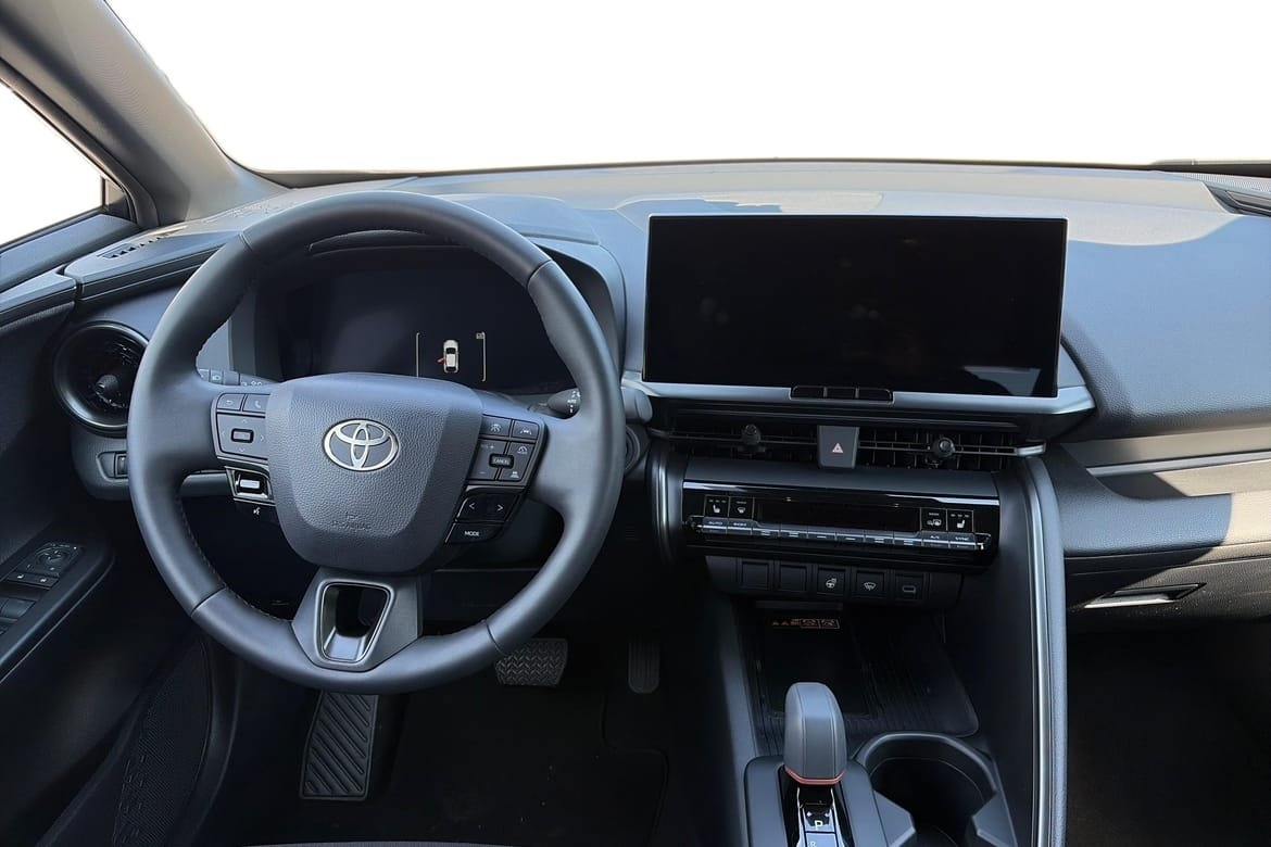 Toyota C-HR 2025, kuva 7/11