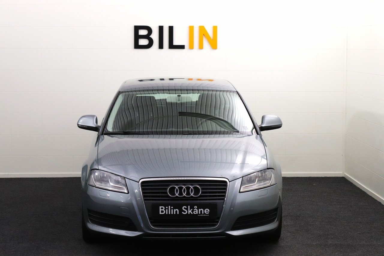 Audi A3 2010, photo 2/27