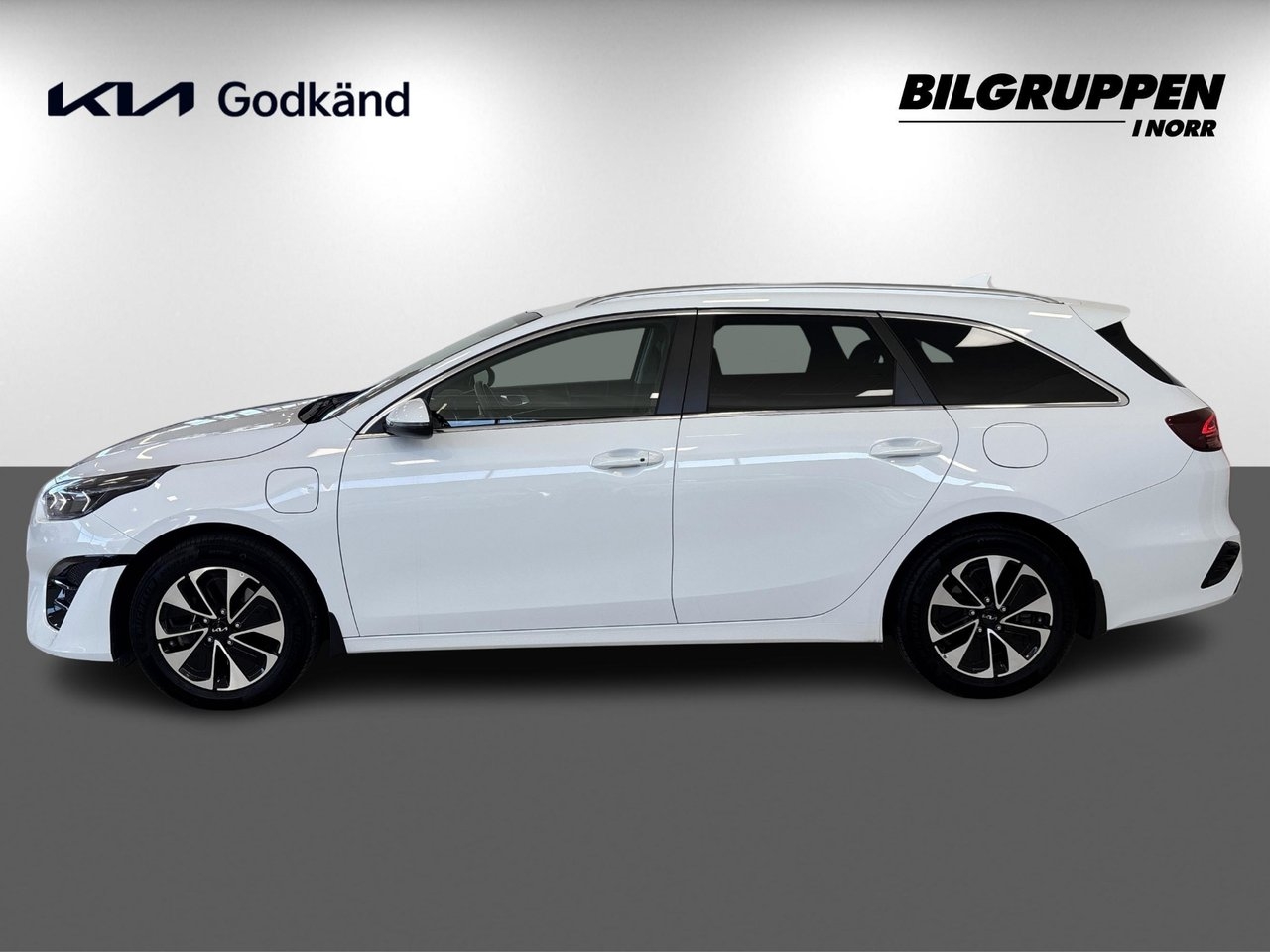 Kia Ceed SW Plug-in Hybrid DCT Advance 2024, bild 4/10
