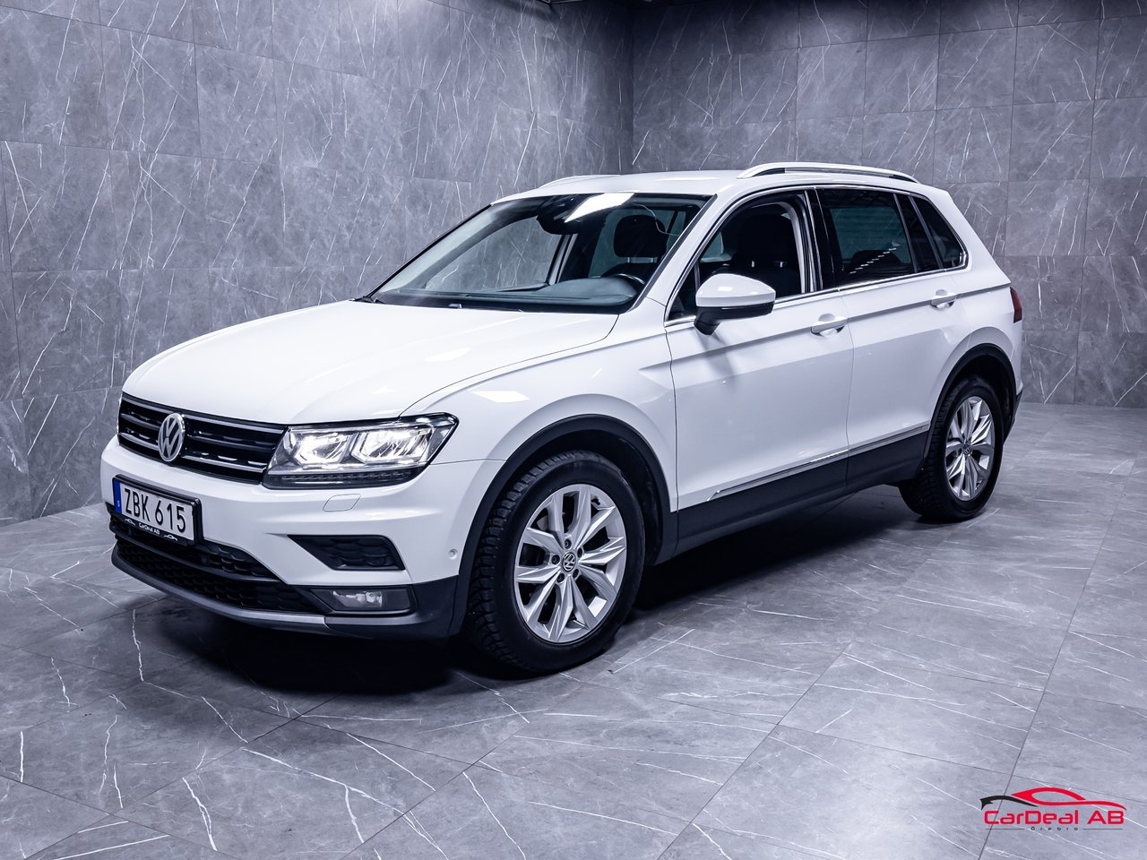 Volkswagen Tiguan 2018, bild 3/10