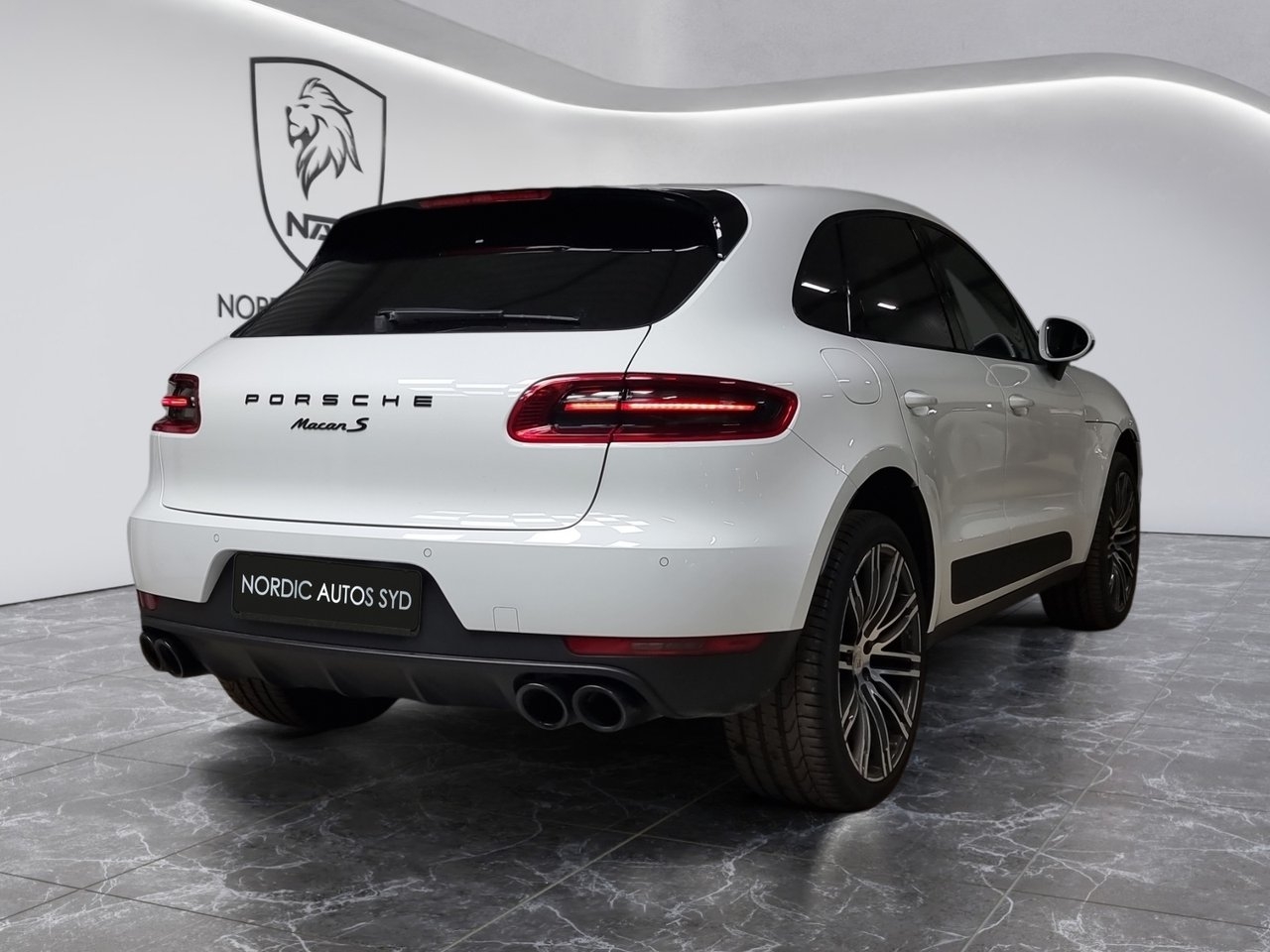 Porsche Macan S / Diesel / PDK / Euro 6 2017, bild 6/22