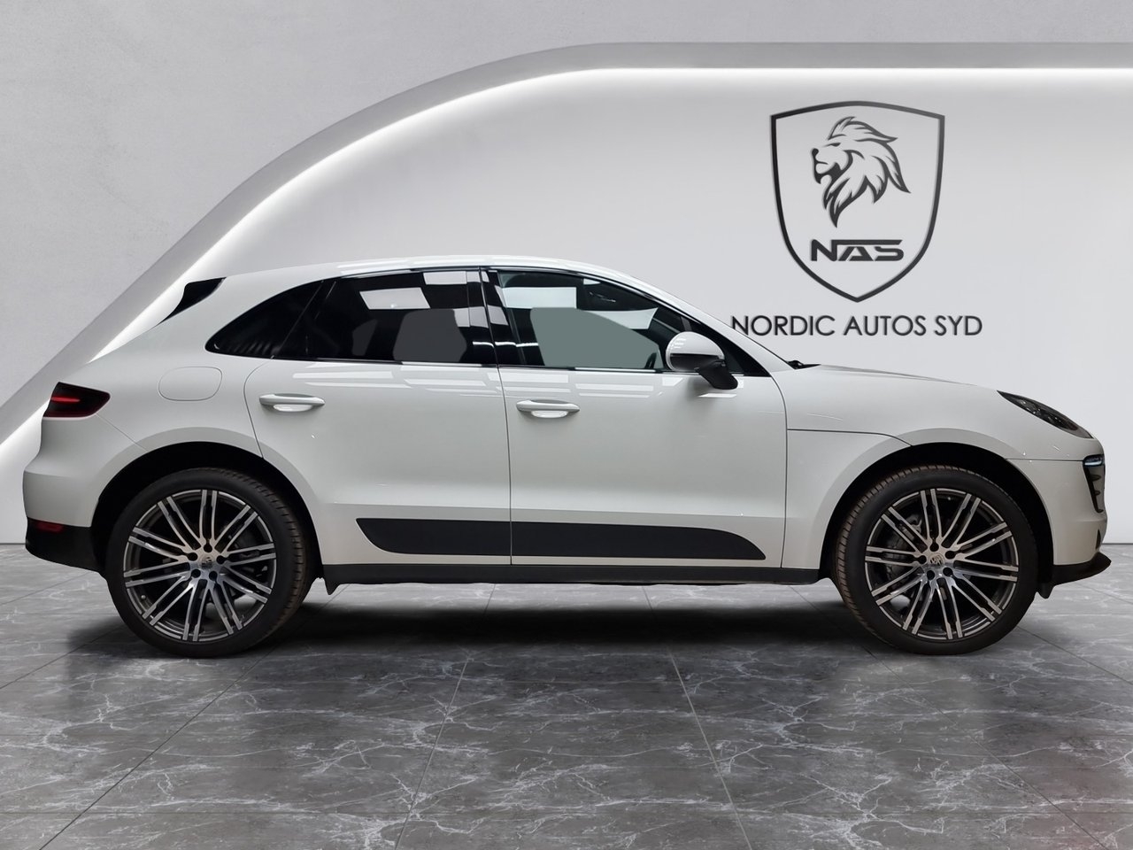Porsche Macan S / Diesel / PDK / Euro 6 2017, bild 7/22