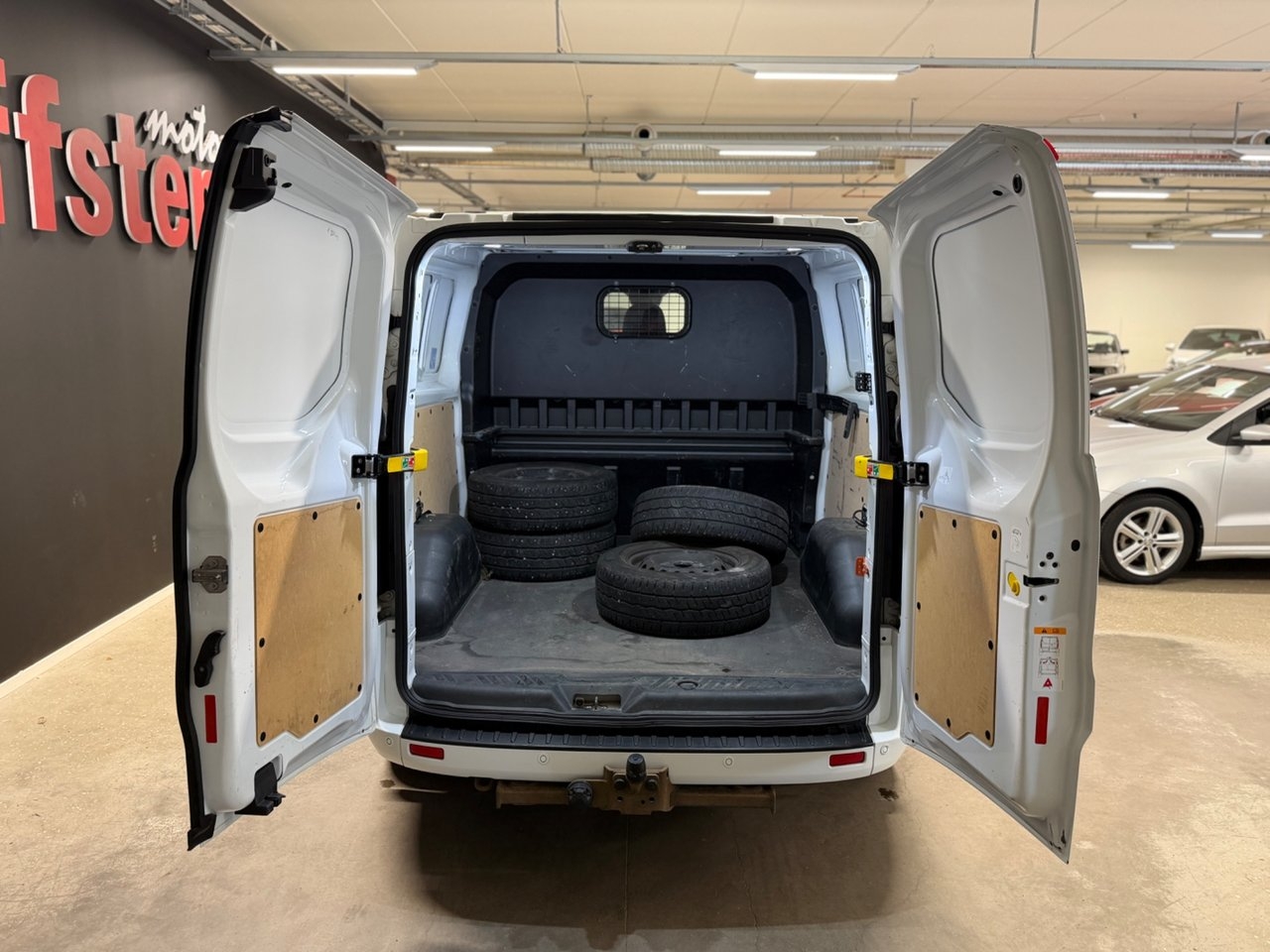 Ford Transit Custom 2021, bild 5/10
