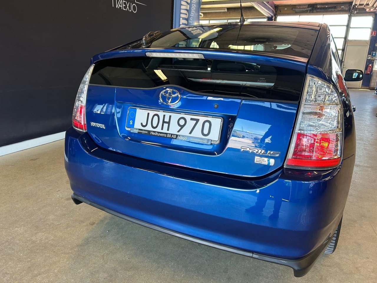 Toyota Prius 1.5 VVT-i Automat Hybrid 2008, bild 6/10