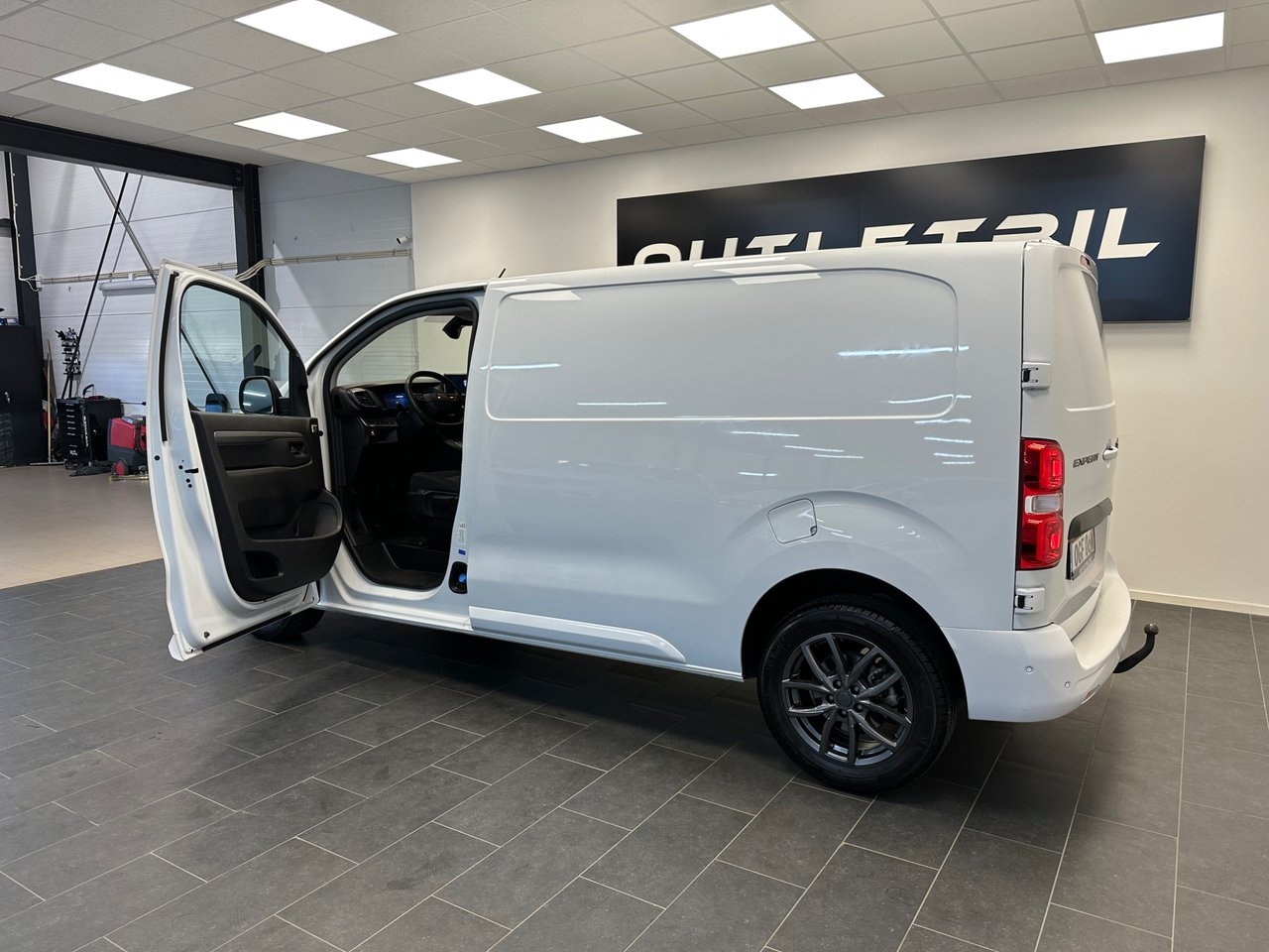 Peugeot Expert 2024, bild 3/26
