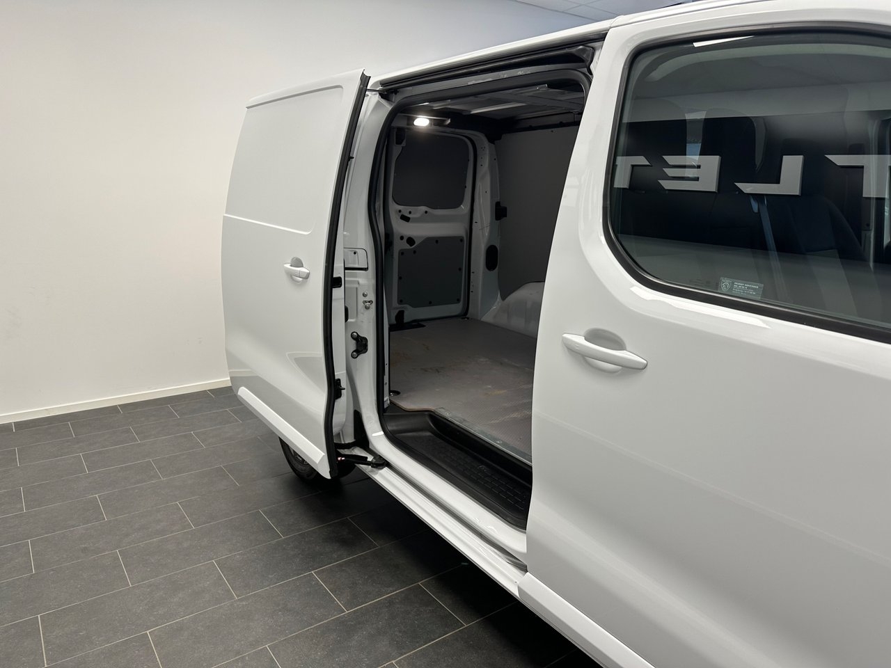 Peugeot Expert 2024, bild 5/26