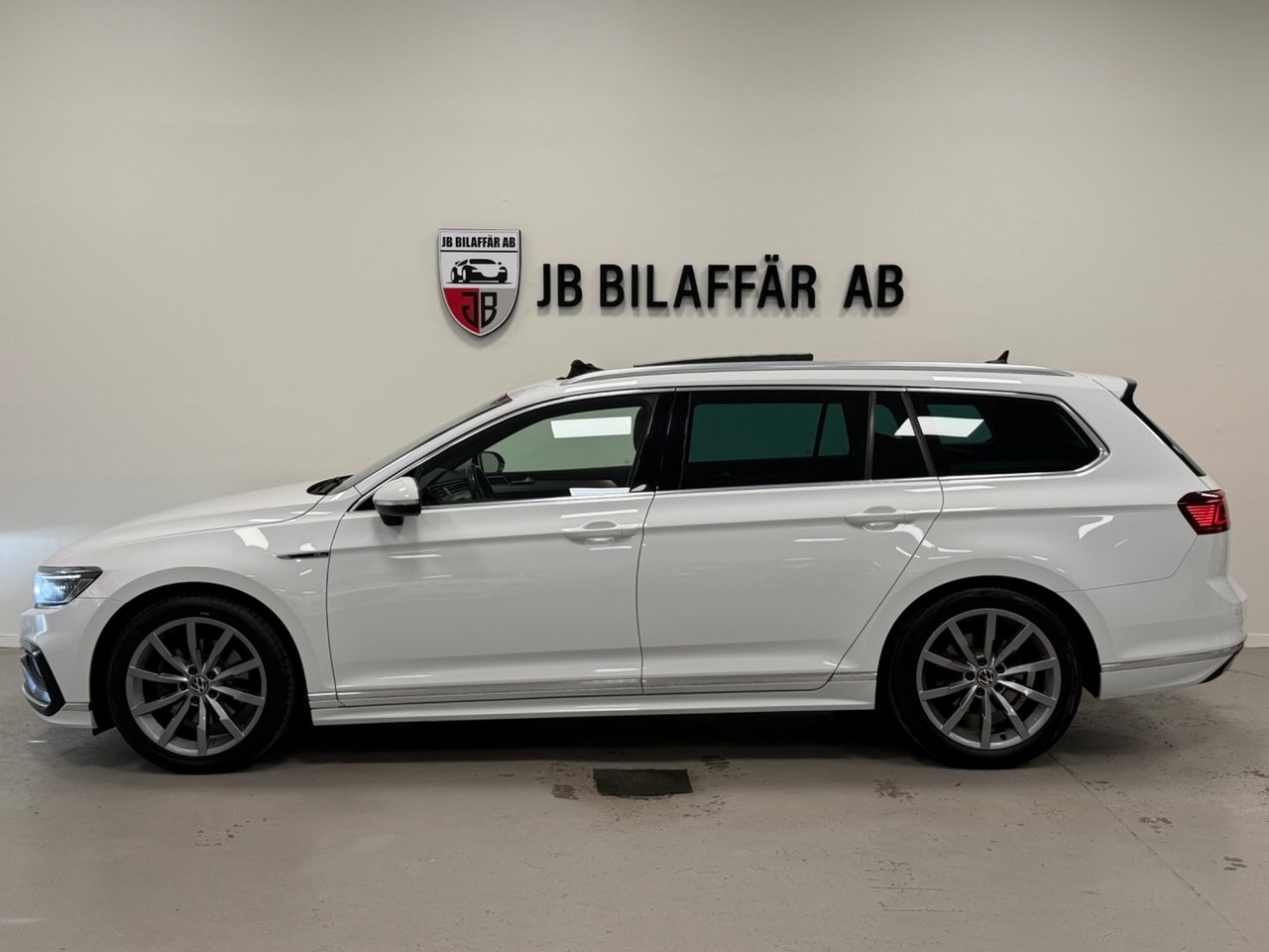 Volkswagen Passat 2020, bild 7/10