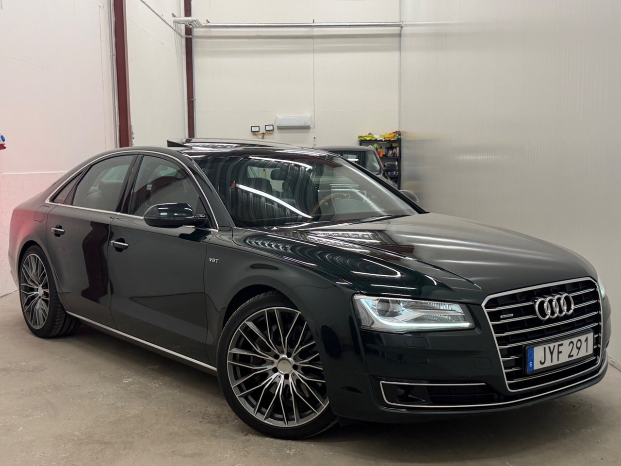 Audi A8 2016, bild 2/27