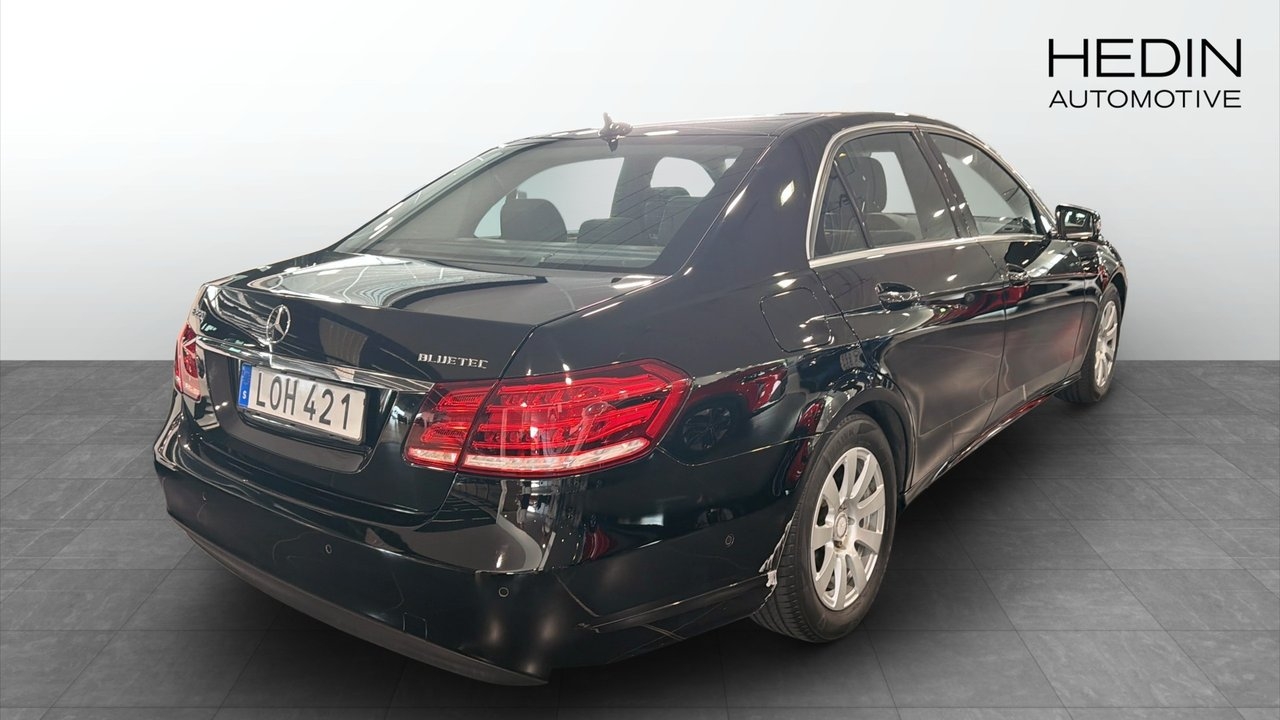 Mercedes-Benz E 220 BLUETEC SEDAN 2014, bild 3/8