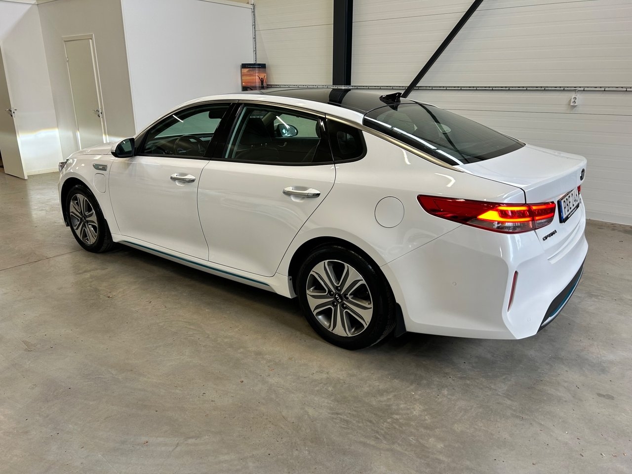 Kia Optima 2017, bild 2/21