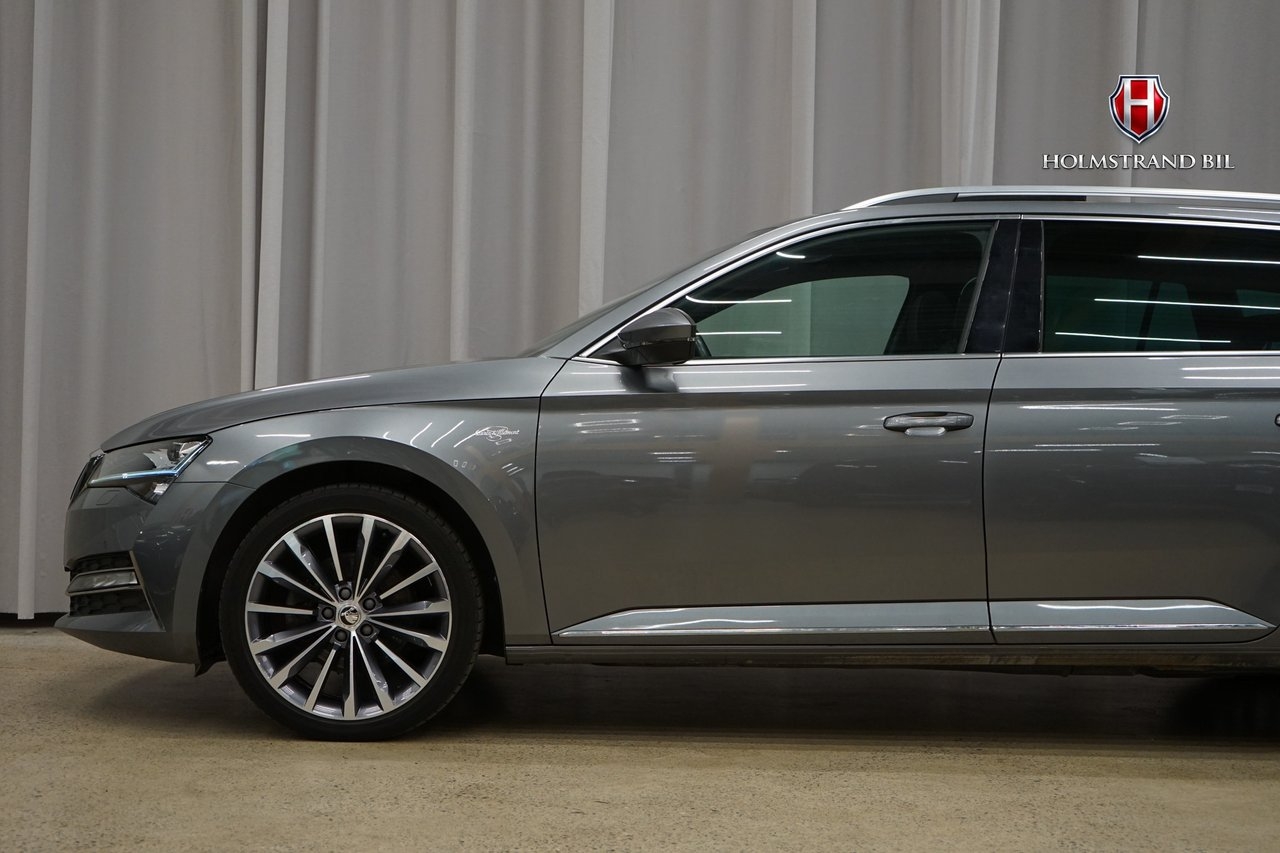 Skoda Superb 2023, bild 7/10