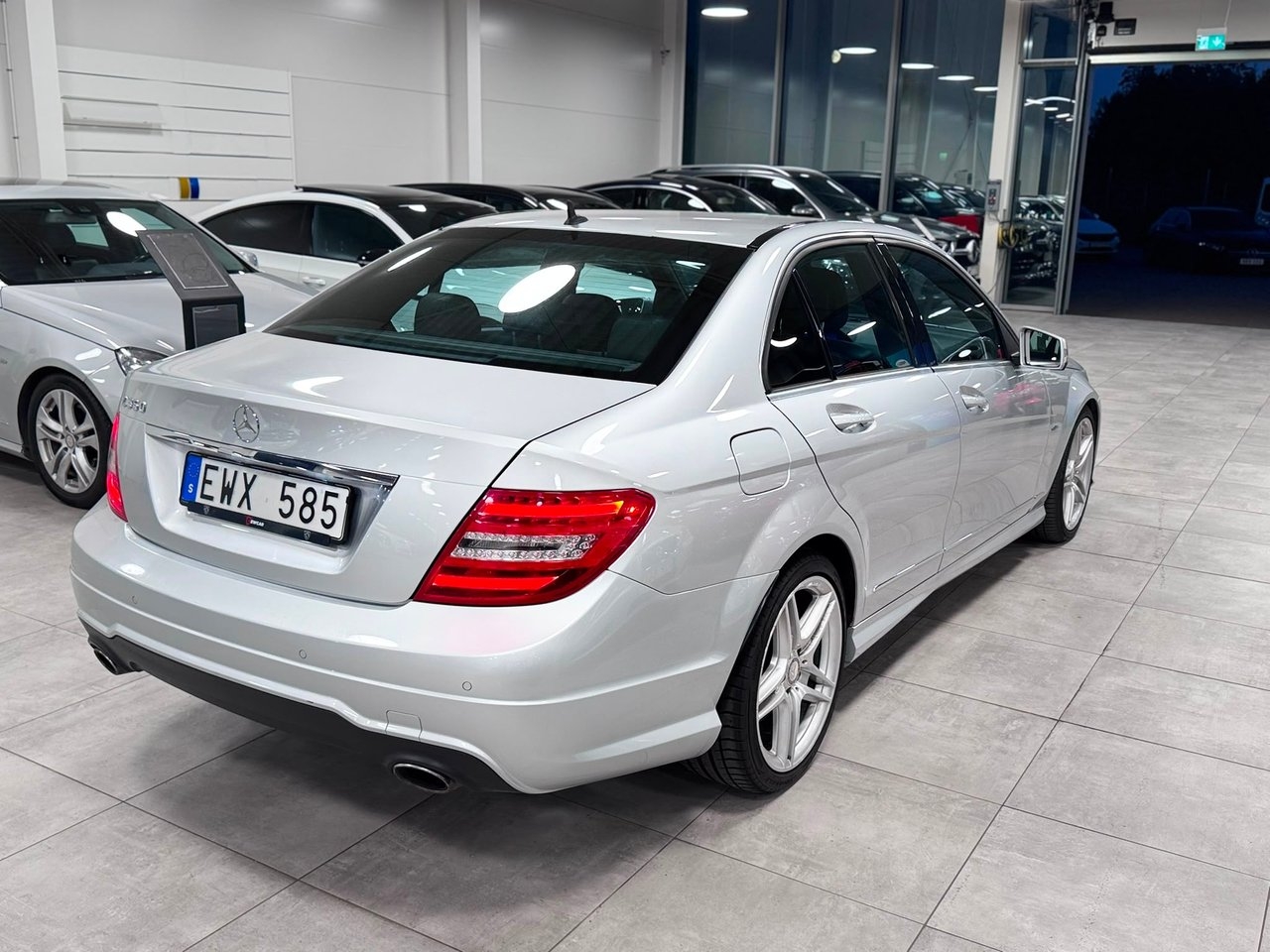 Mercedes-Benz C 2012, bild 7/25