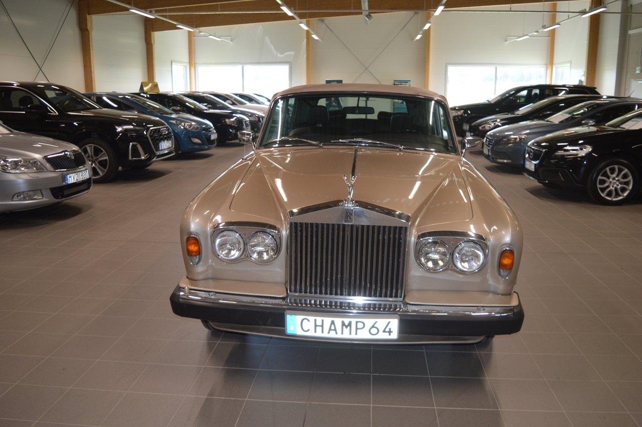 Rolls-Royce Silver Wraith II