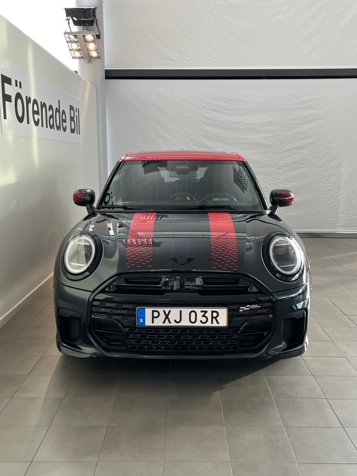 MINI Cooper S JCW Trim 5dr 2025, bild 2/10