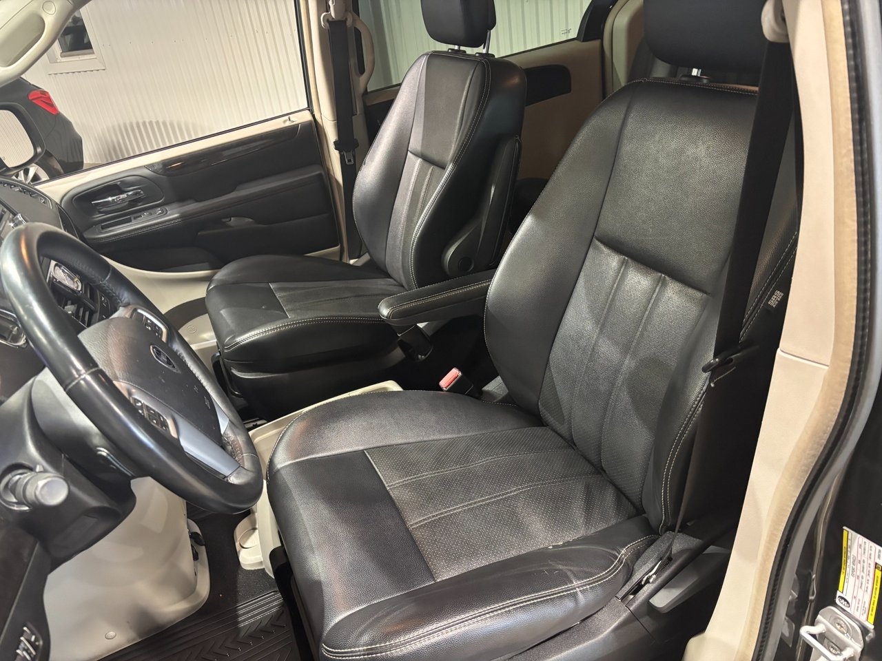 Lancia Voyager 2012, bild 6/10