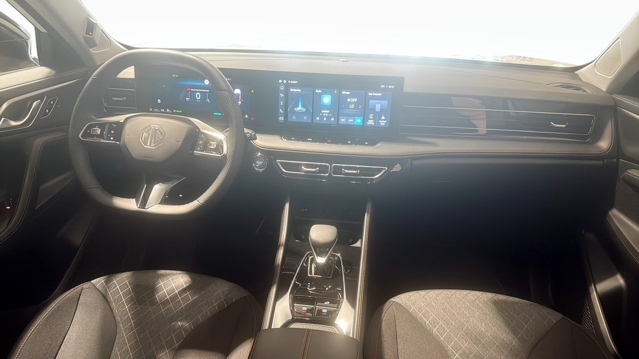 MG HS COM PHEV 1.5T AT 2025, bild 4/9