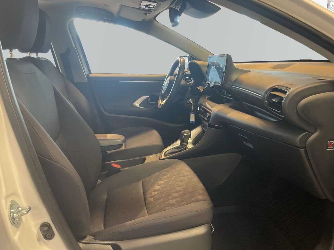 Toyota Yaris 2025, kuva 7/16