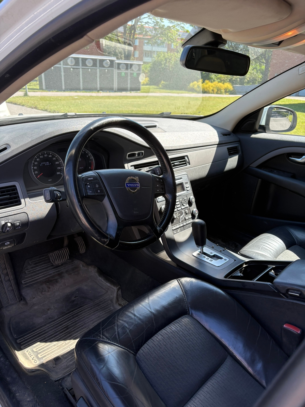 Volvo V70 2.5FT Geartronic 2010, bild 5/6