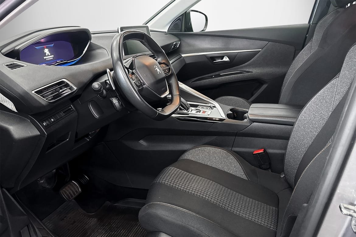 Peugeot 5008 Bensin Automat 7 Sits 2023, bild 5/13