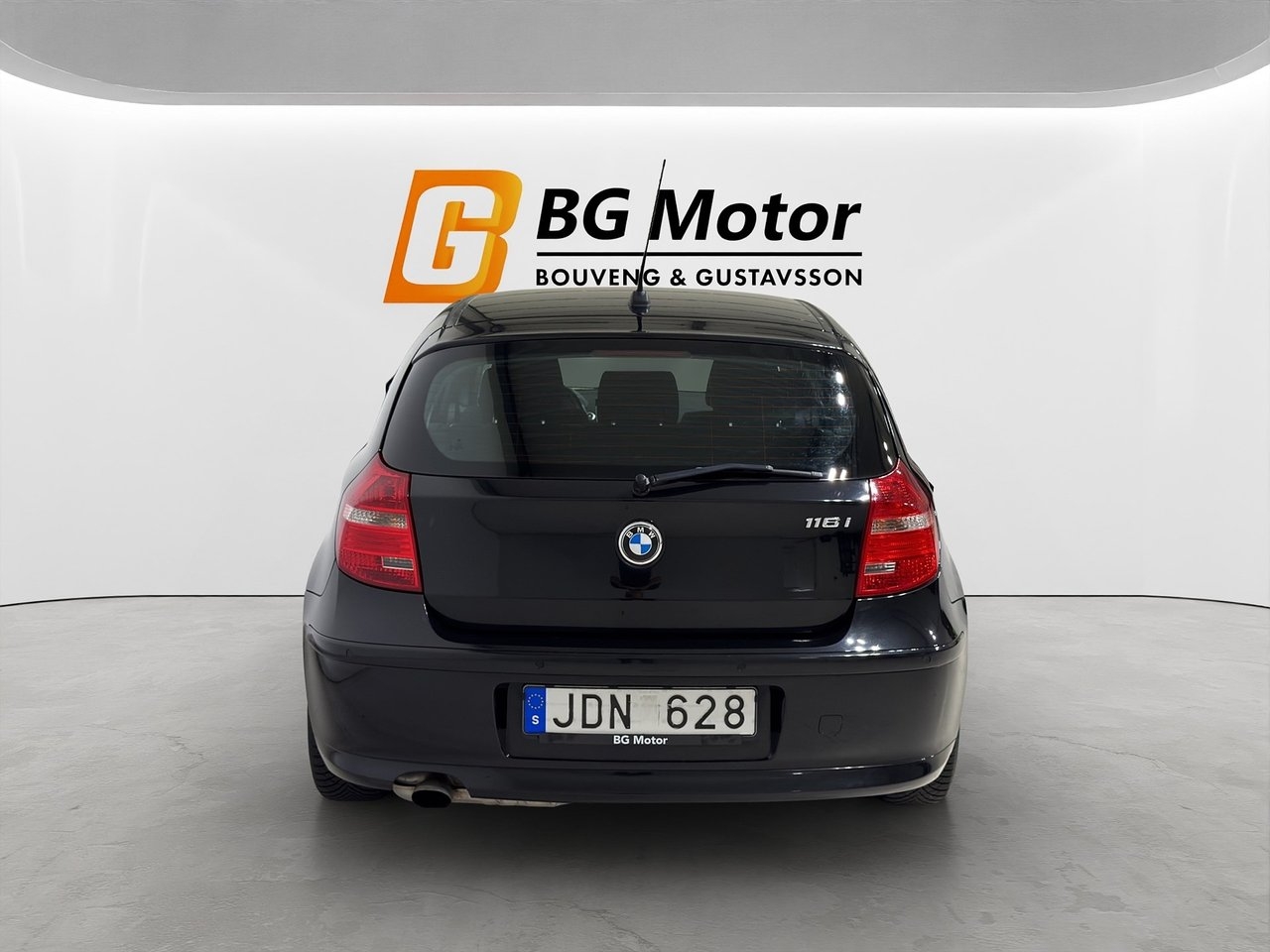 BMW 116 2009, kuva 6/17
