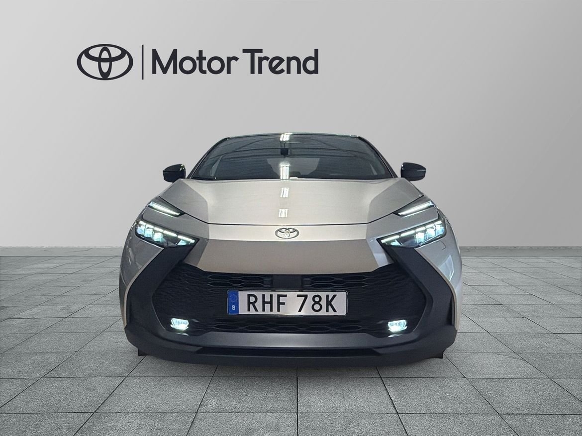 Toyota C-HR 2025, bild 6/26