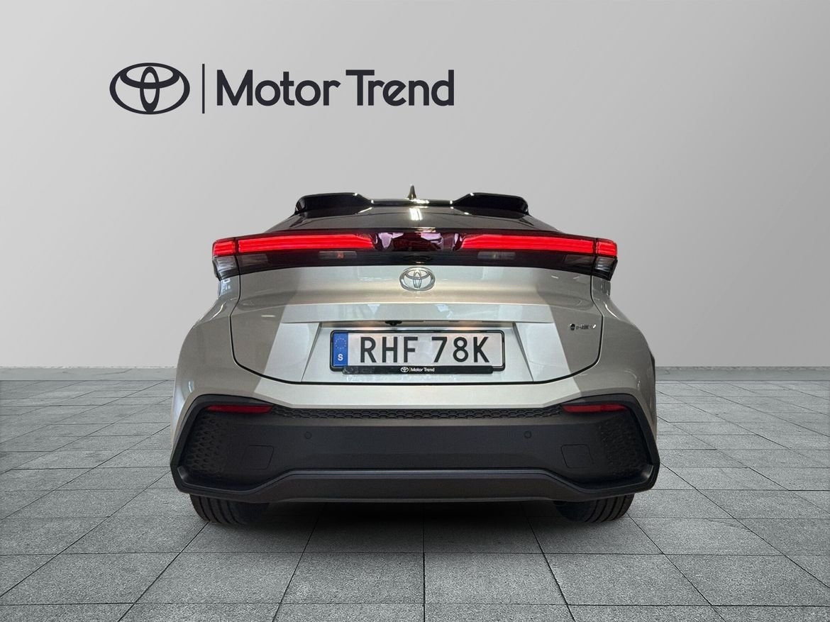 Toyota C-HR 2025, bild 5/26