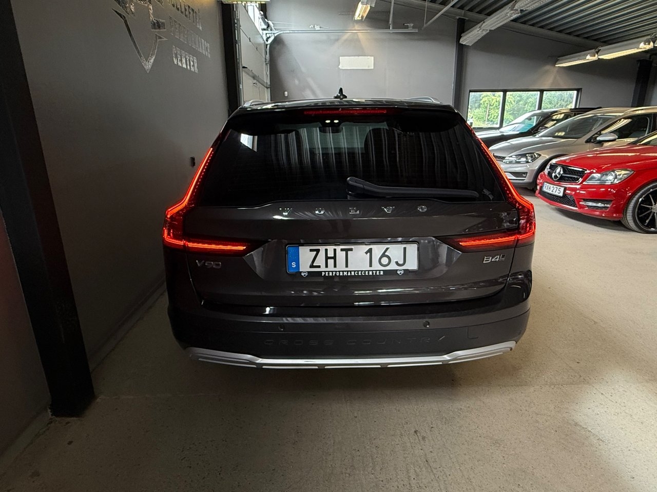Volvo V90 Cross Country 2023, bild 5/18