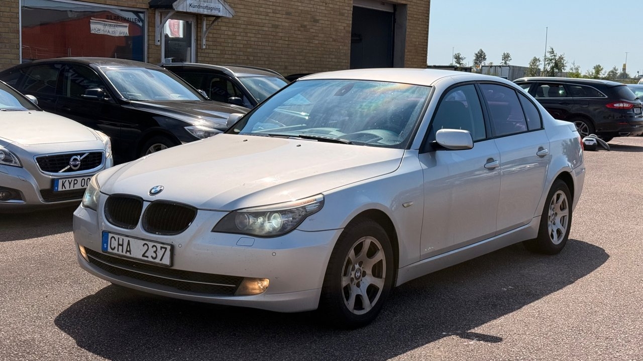 BMW 530