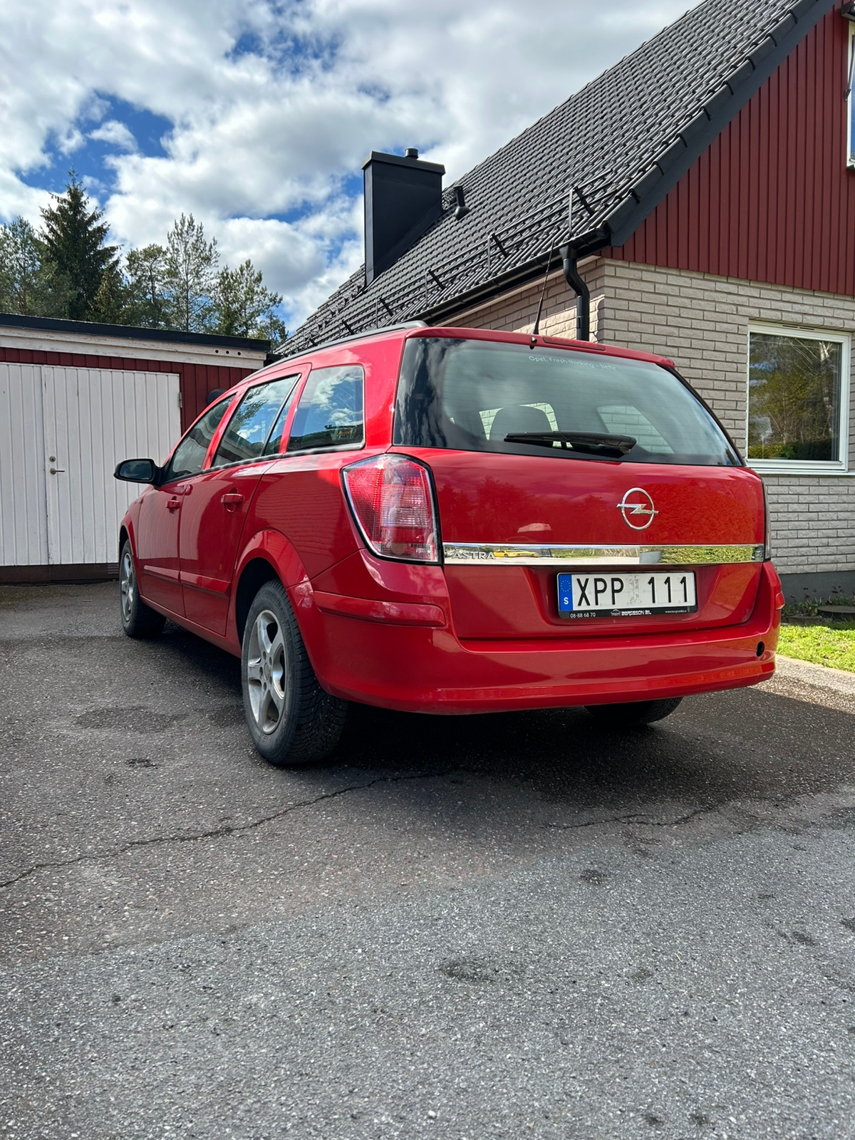 Opel Astra Caravan 1.8 ECOTEC Manuell 2006, bild 2/6