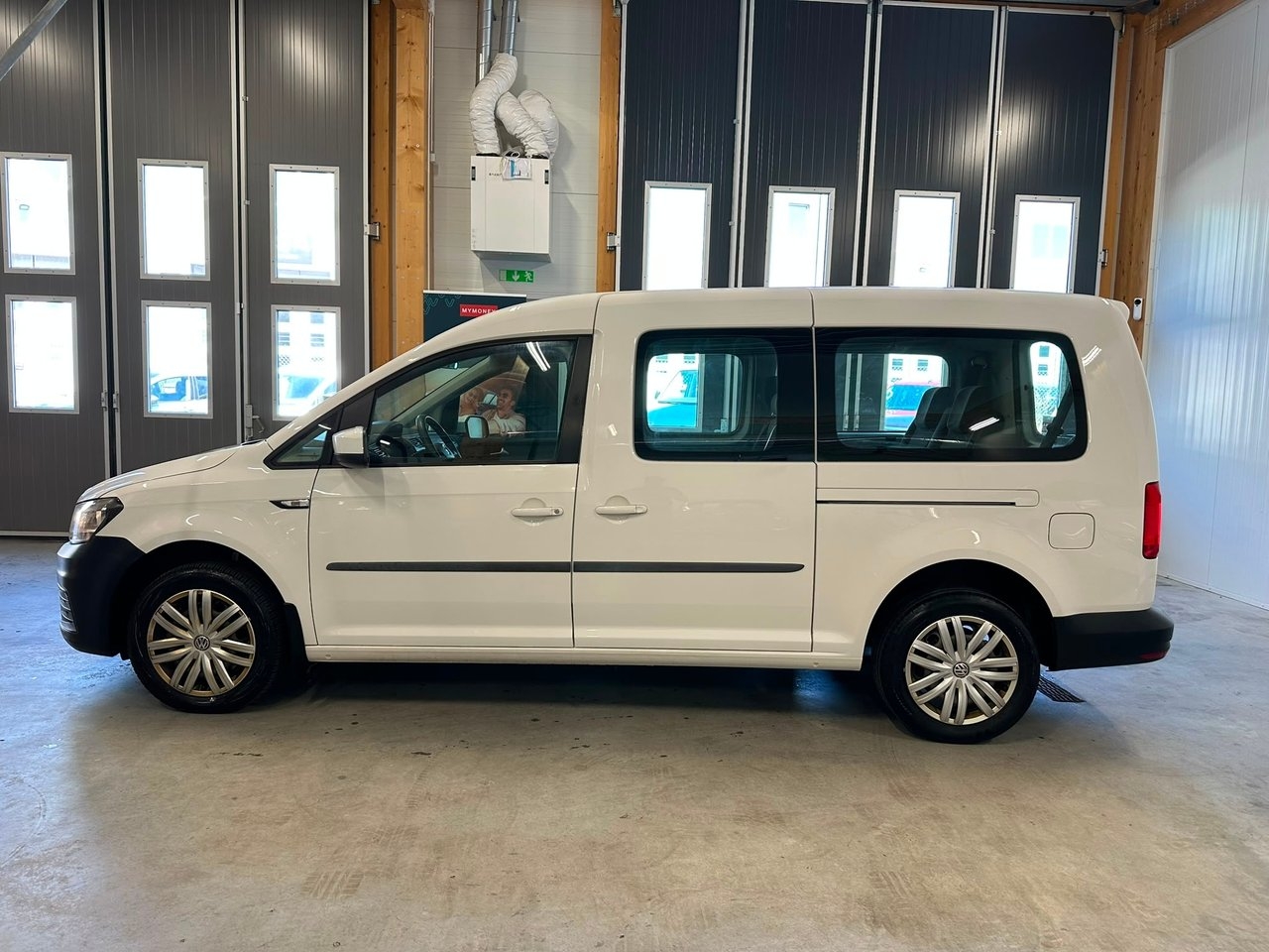 Volkswagen Caddy Maxi 2021, bild 3/10