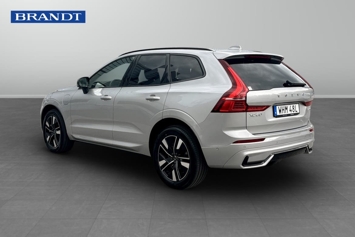 Volvo XC60 T6 Plus Dark Edition 2025, bild 2/9