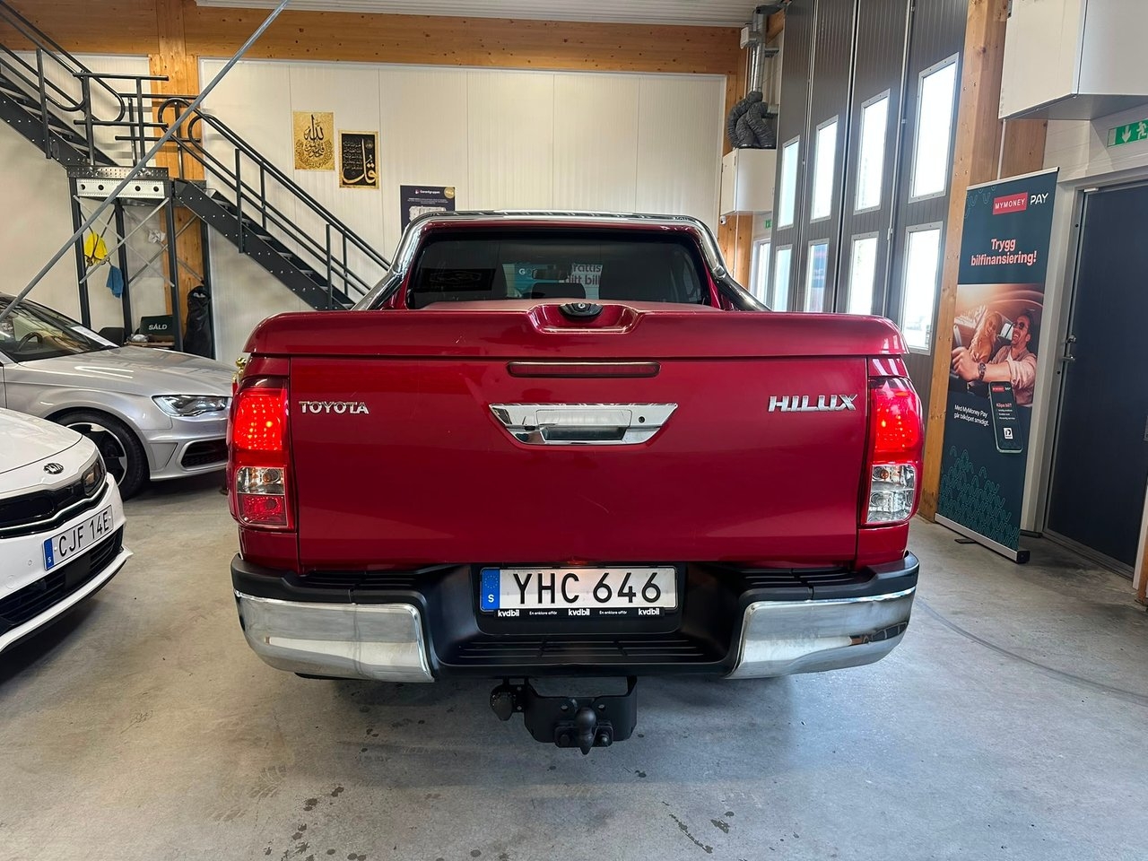 Toyota HiLux 2017, photo 6/10