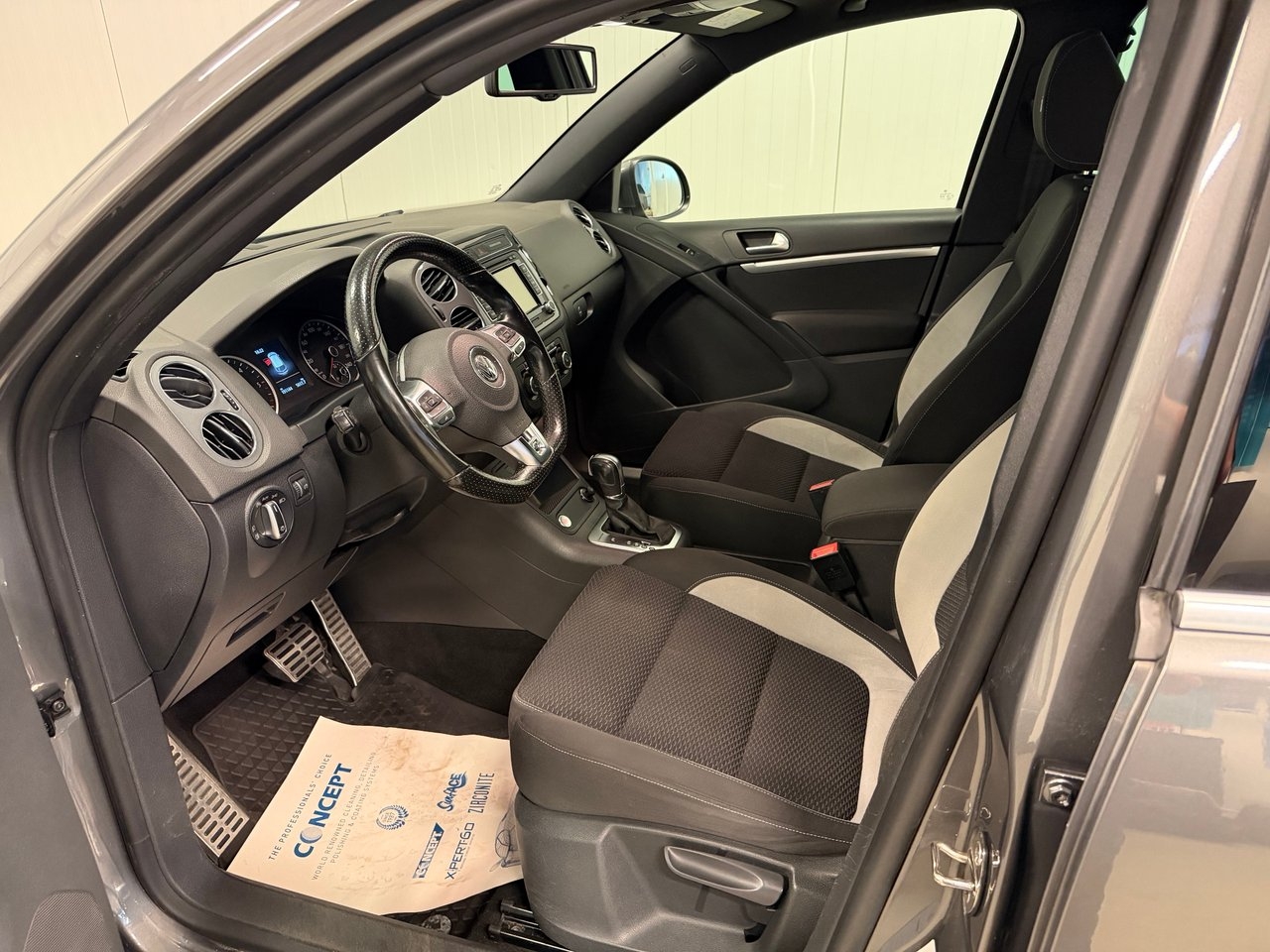 Volkswagen Tiguan 2015, bild 6/6