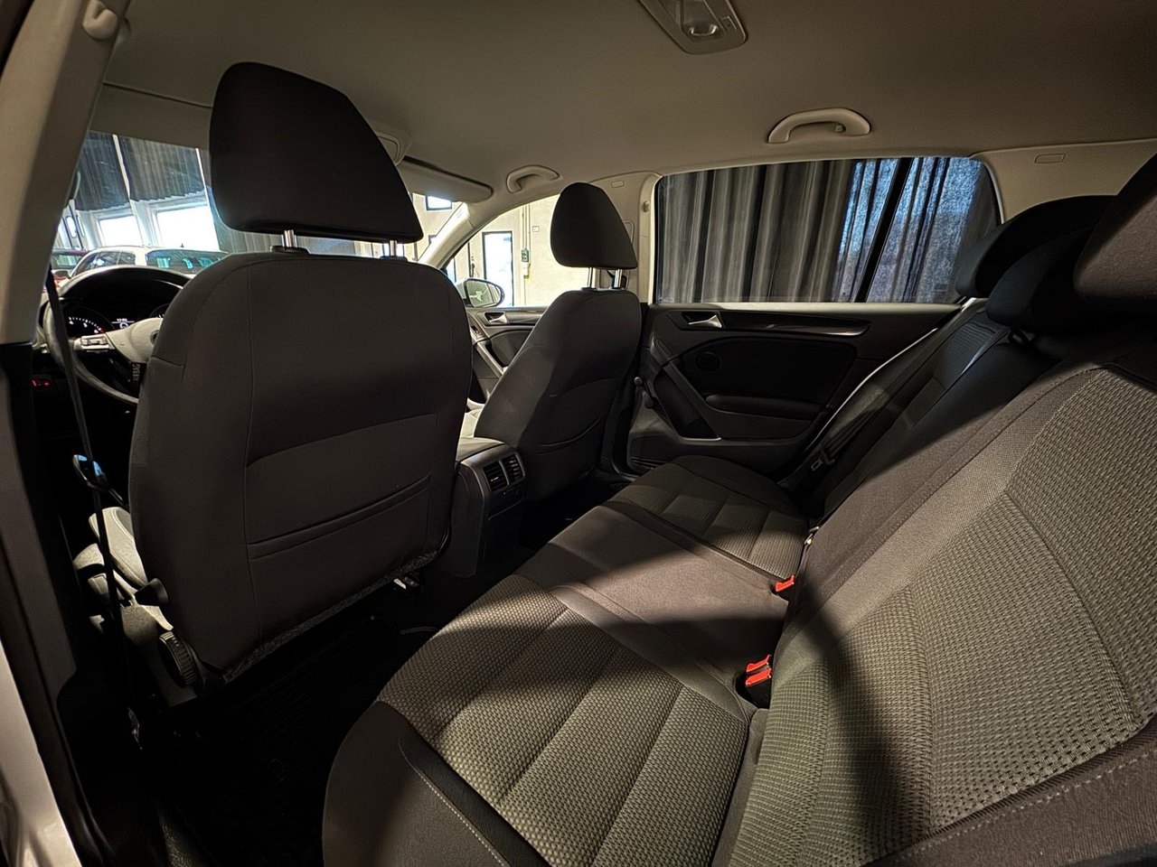 Volkswagen Golf 2011, bild 6/10